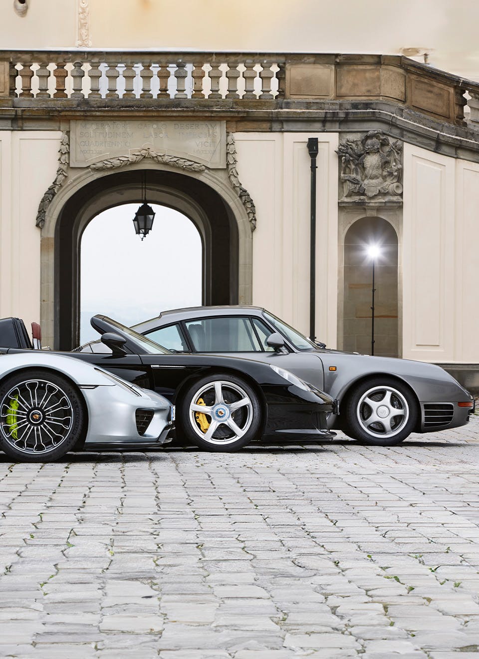 Yet Another Low-Mileage Porsche Carrera GT Has Hit The Market