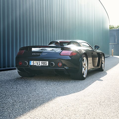 Porsche Carrera GT restored and personalized by Porsche - Autoblog