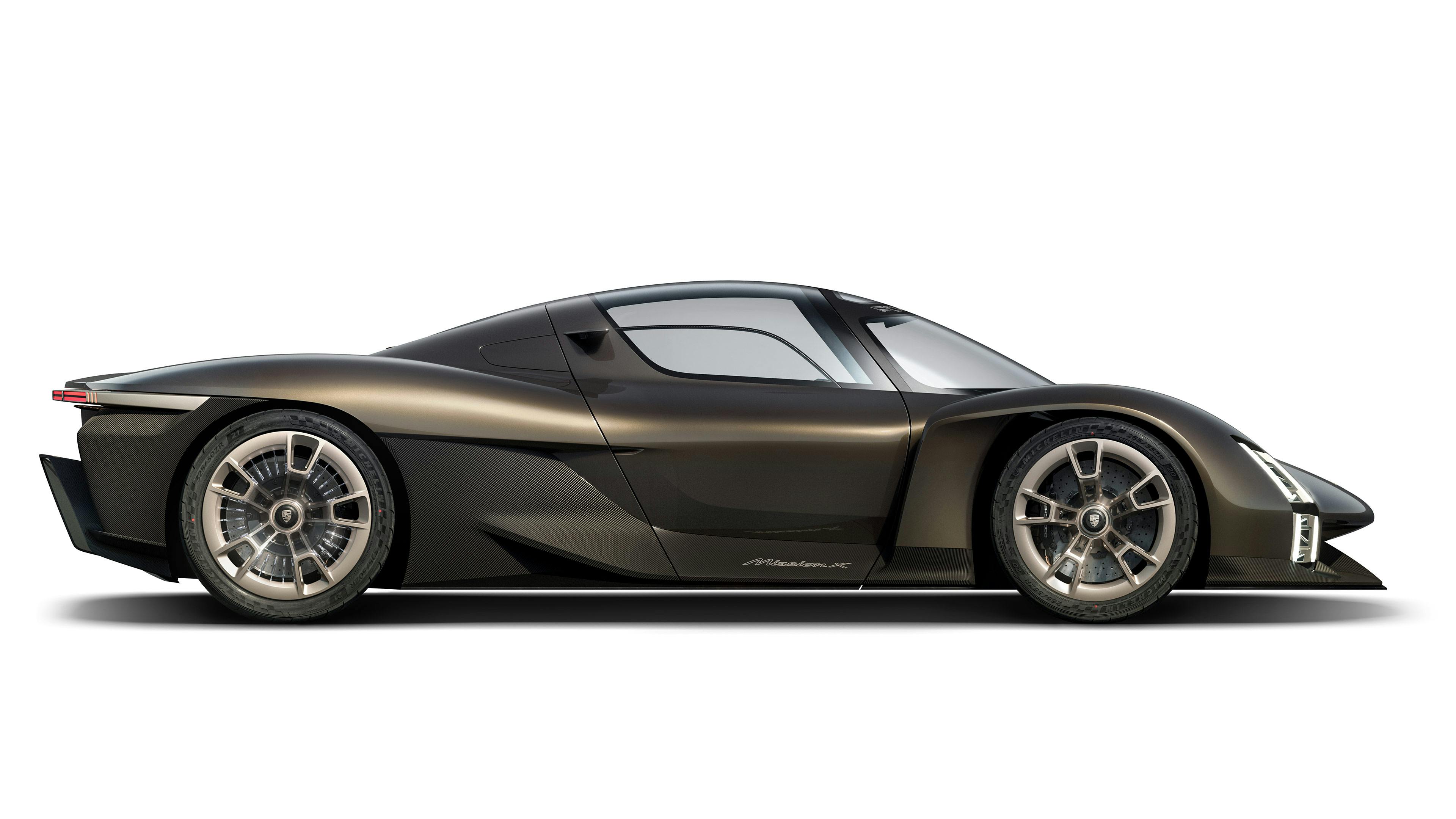 Porsche Mission X in Rocketmetallic vanaf de zijkant, zichtbaar in profiel.