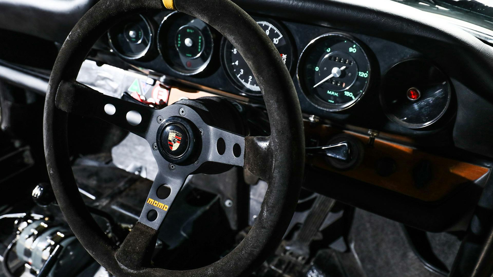 The interior with the steering wheel and the instrument cluster of the ‘Project 70’ 911.