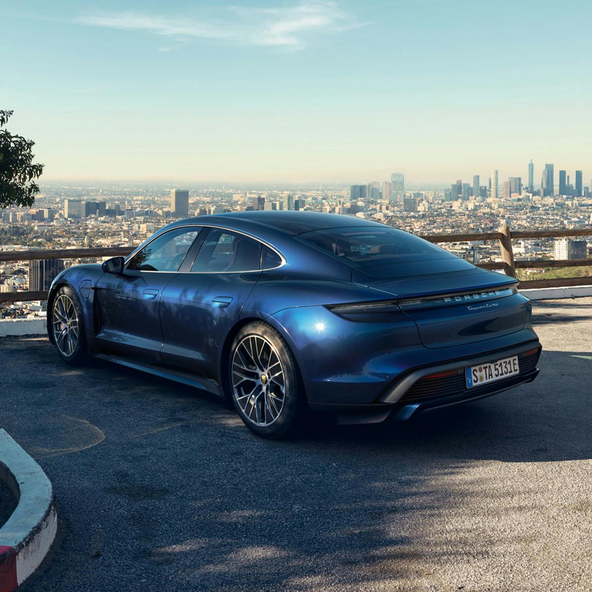 porsche-taycan-turbo-porsche-iceland