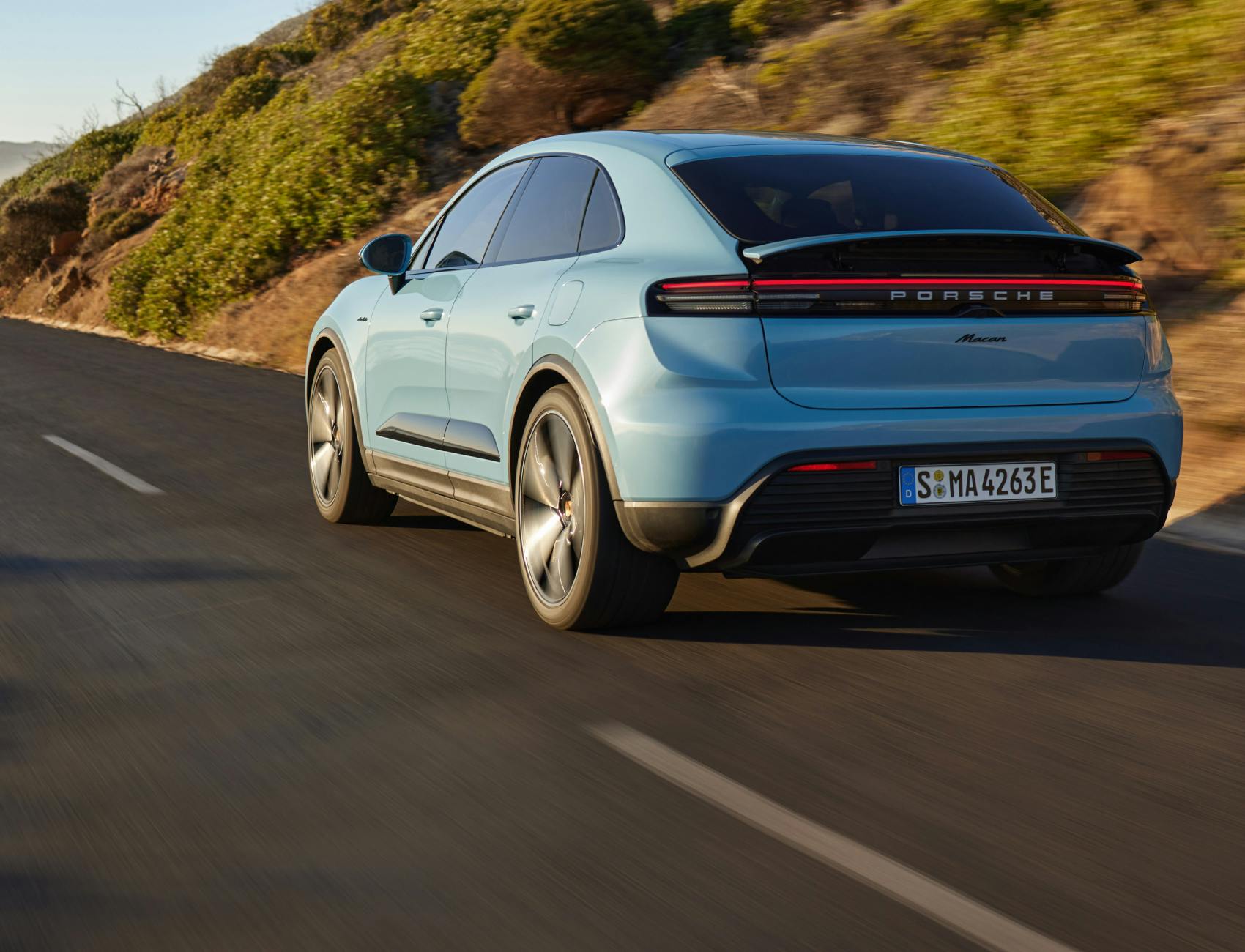 Imagen del artículo: Porsche Macan Electric | Porsche Uruguay