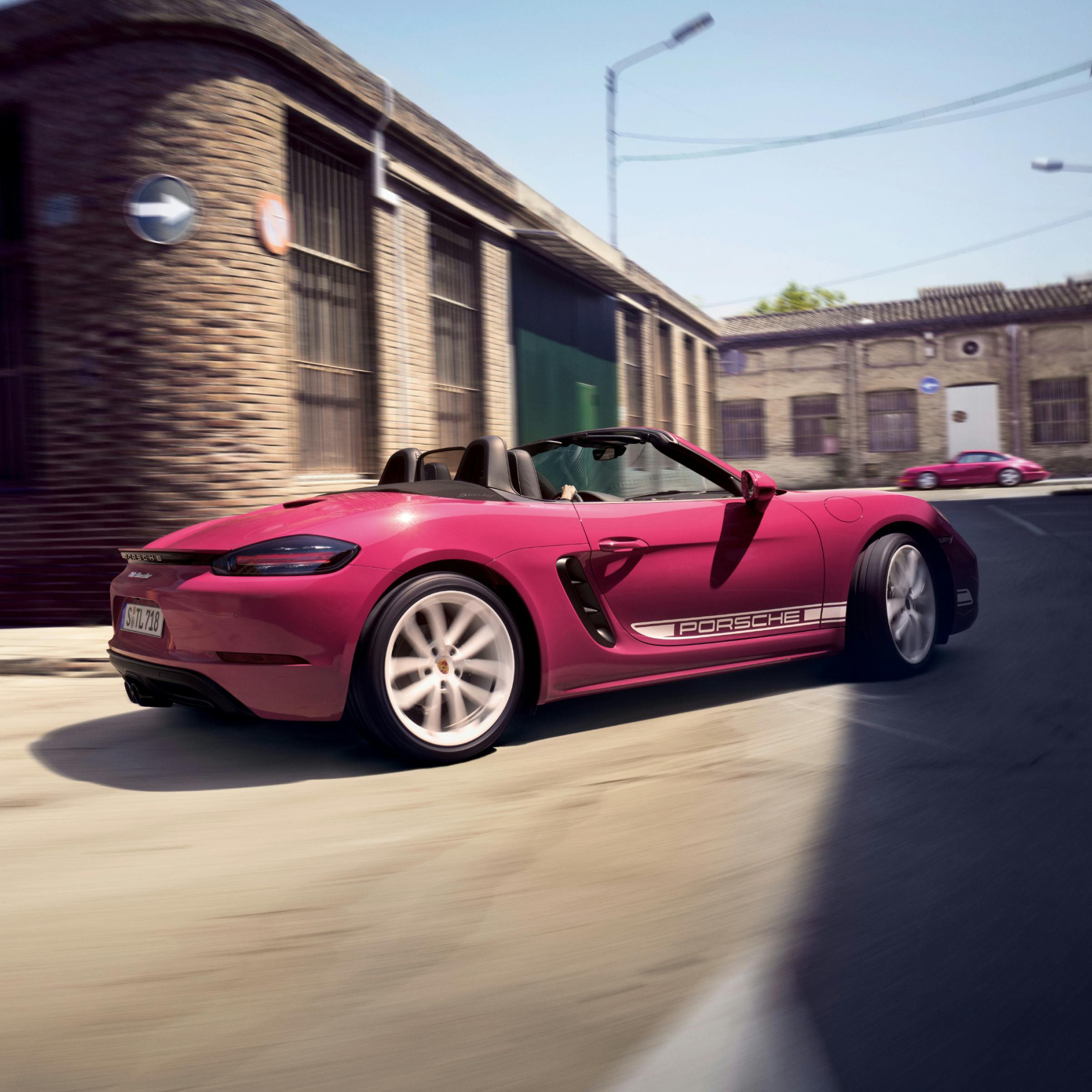 CARSON ポルシェ　Boxter Gorgeous! | Porsche Boxster GTS (981) In Sapphire Blue