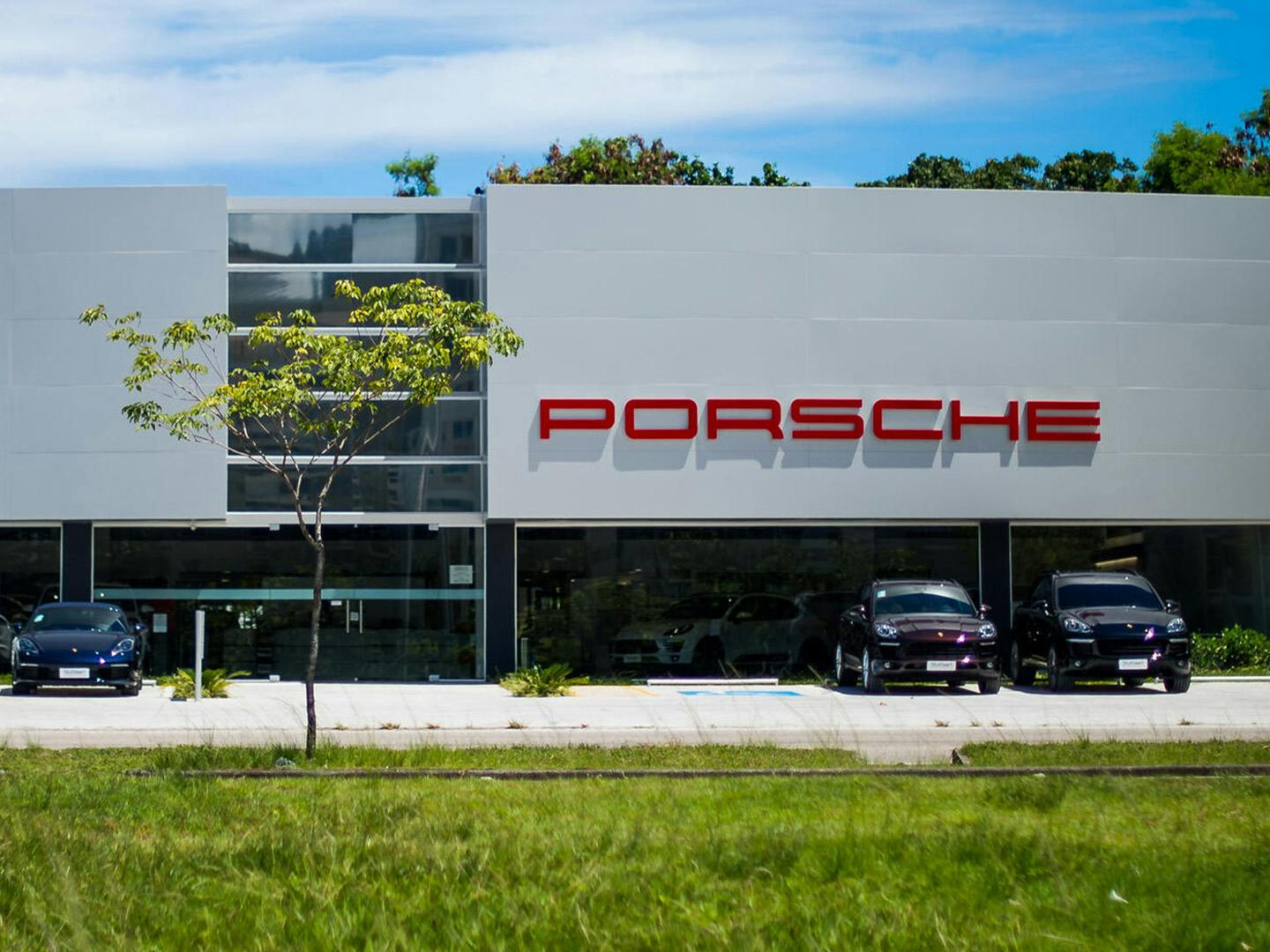 PLACEHOLDER FOR PORSCHE IMAGE ALT