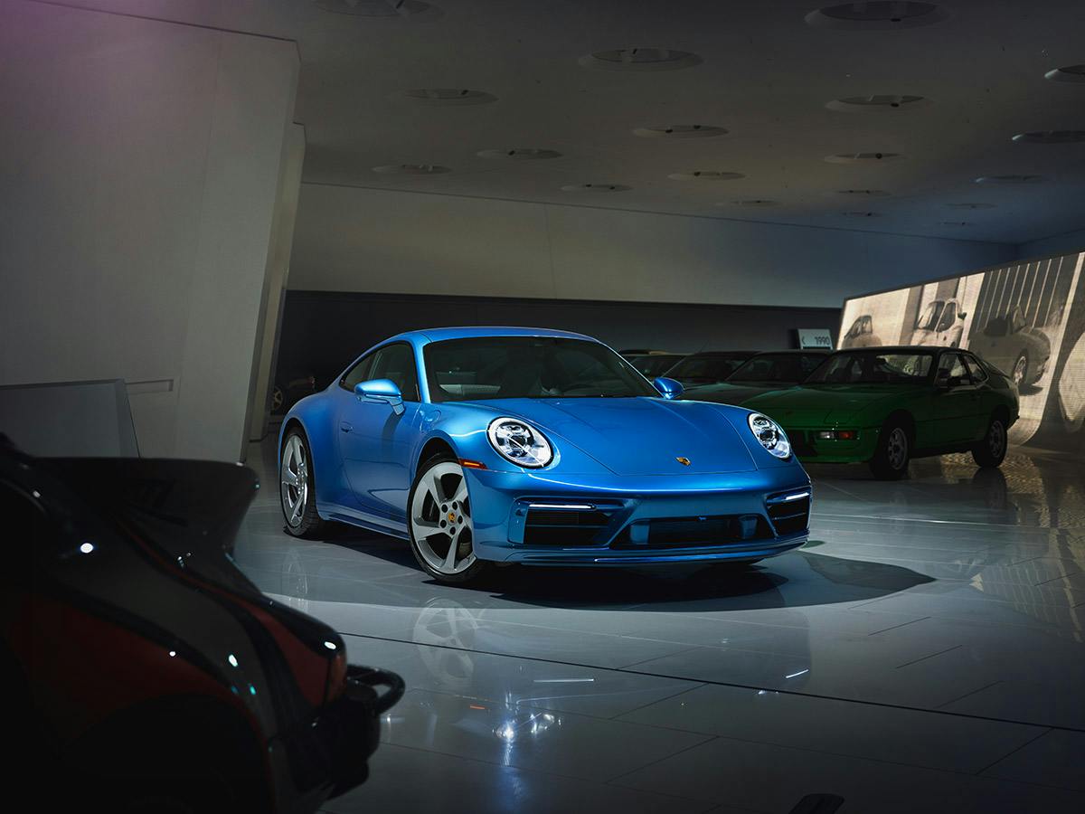 A 911 Sally Special in individual colour Sally Blue Metallic from the front in the Porsche Museum.