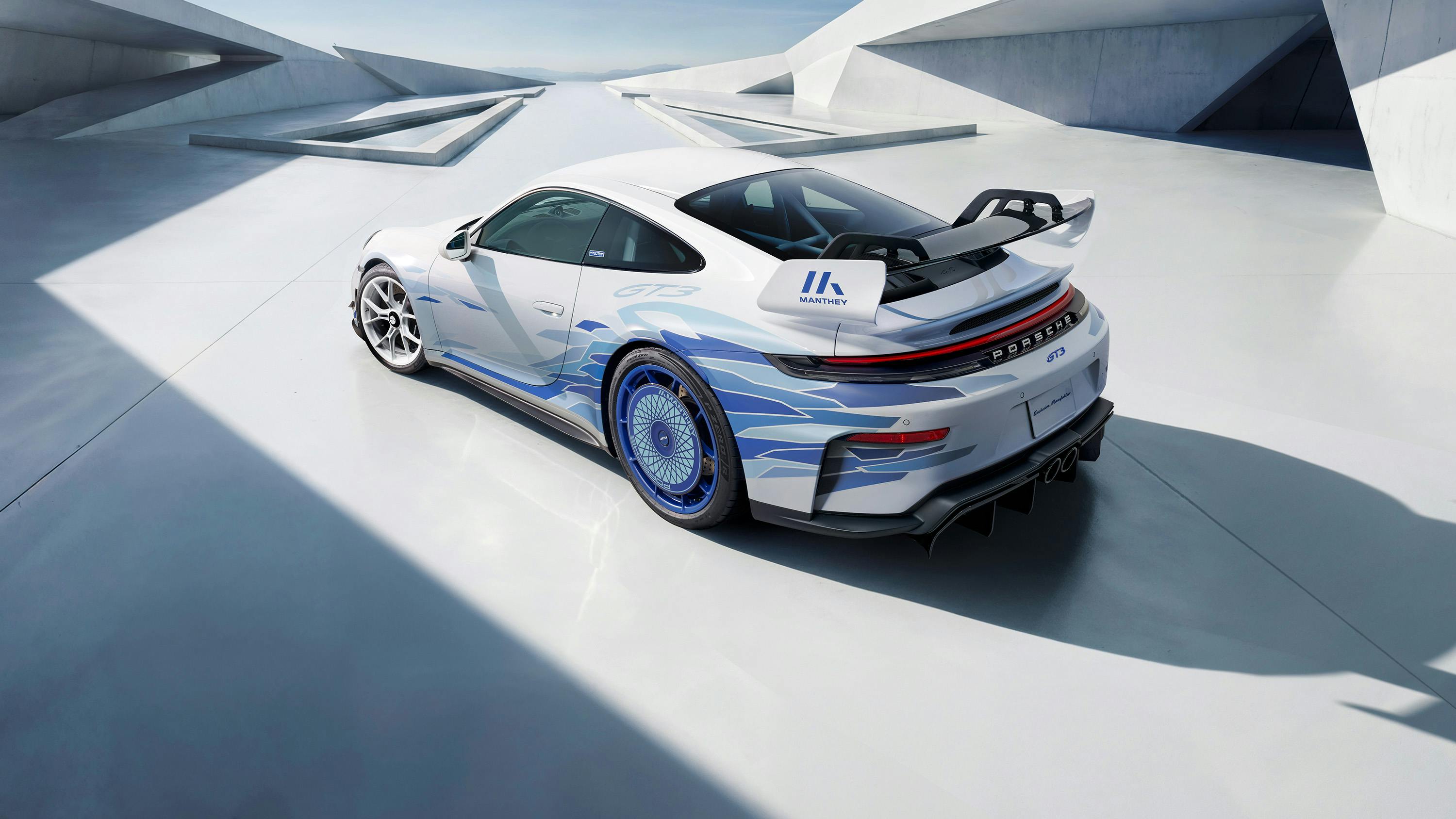 えい様限定 35GT-RR ▶︎311 ポルシェ 911 GT3 RS ▶︎６８１ 911 GT3 Artisan Edition | ポルシェジャパン