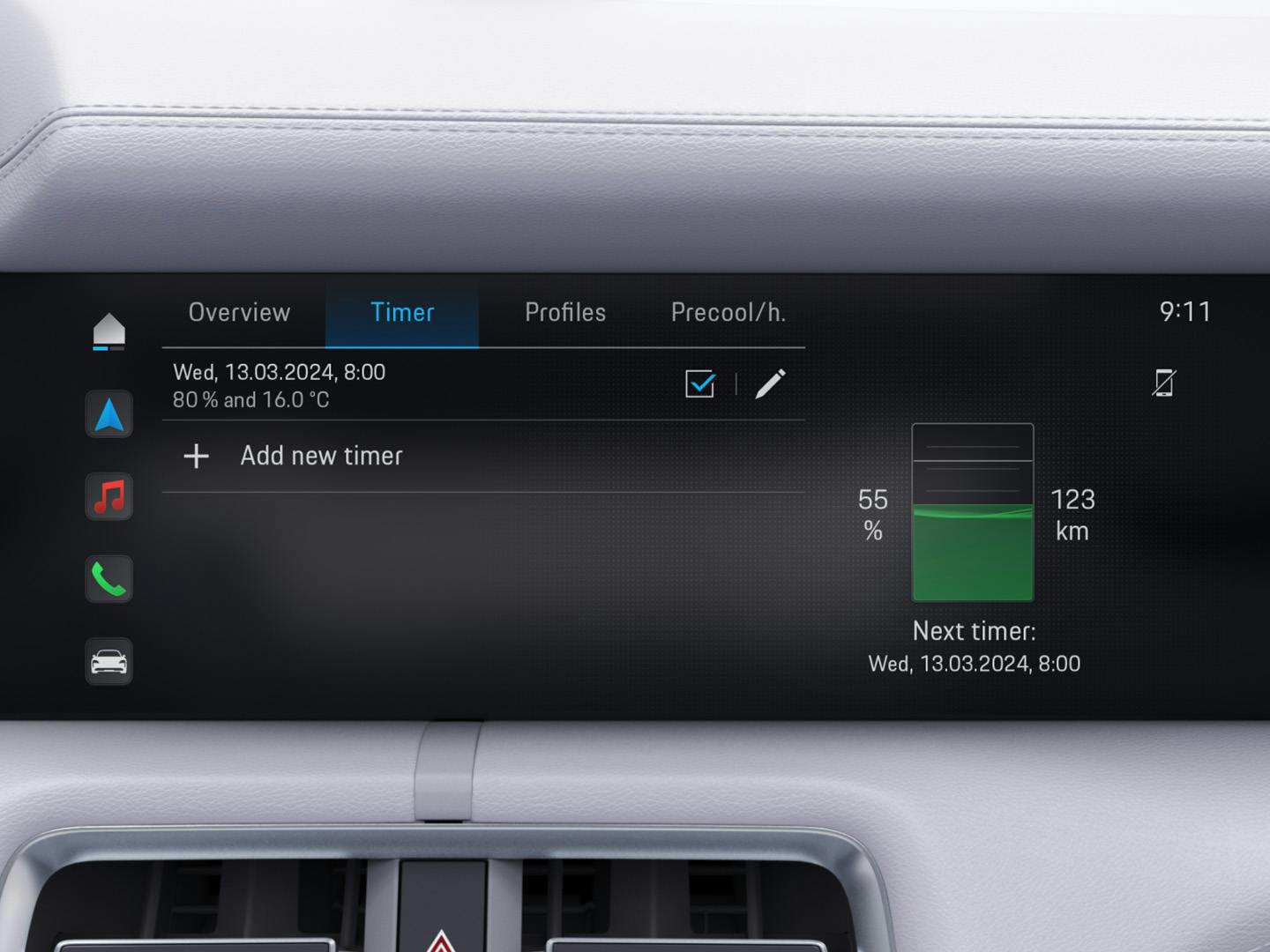 A digital display in the Porsche Taycan with the timer view on which a new timer can be added.