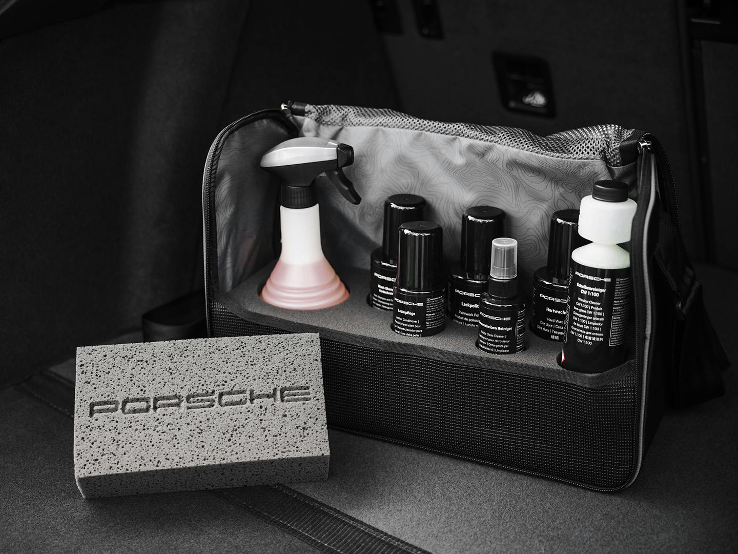 Lifestyle and Tequipment | Porsche New Zealand