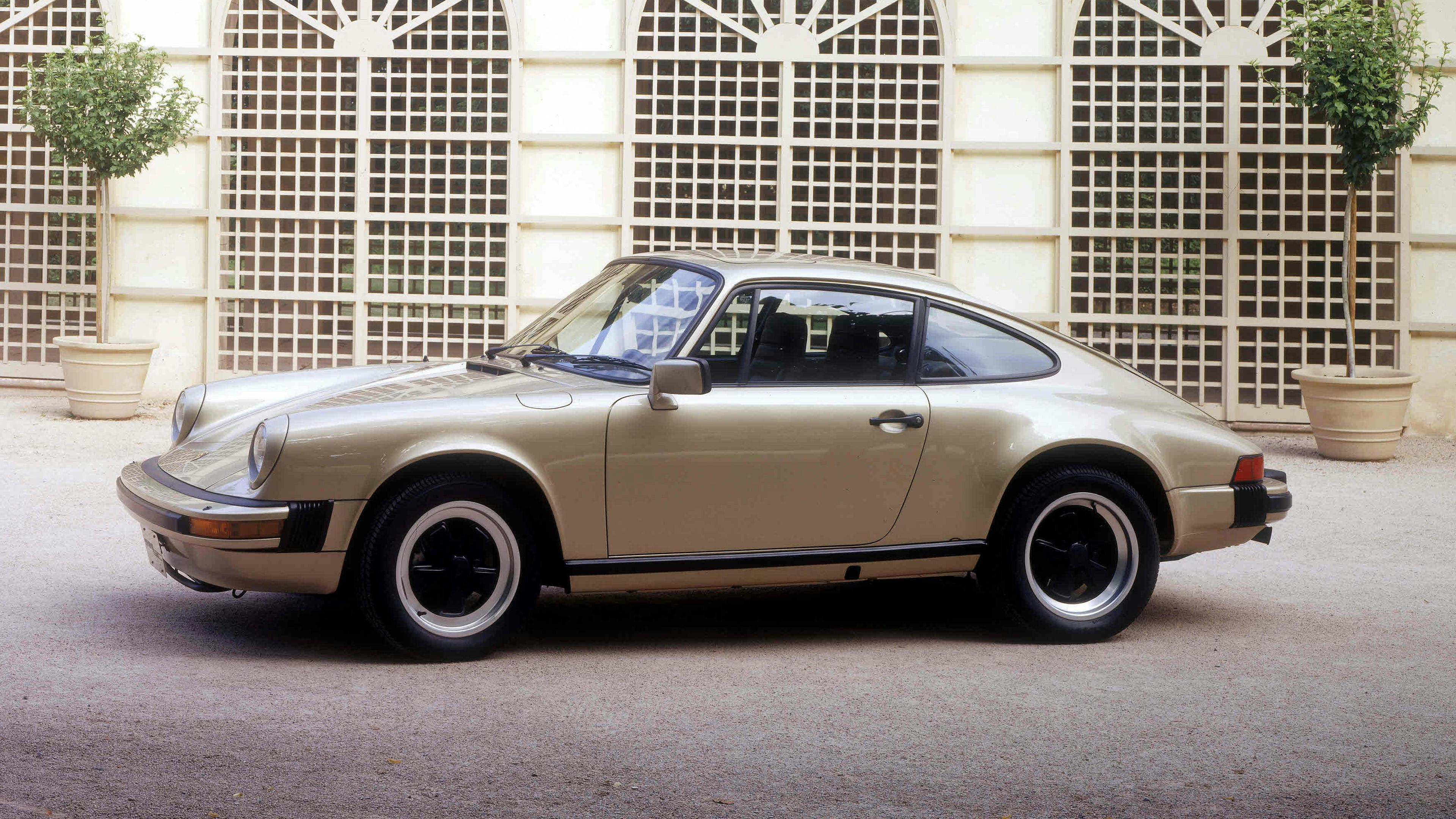 Metallic Porsche 911 SC Targa (1980)