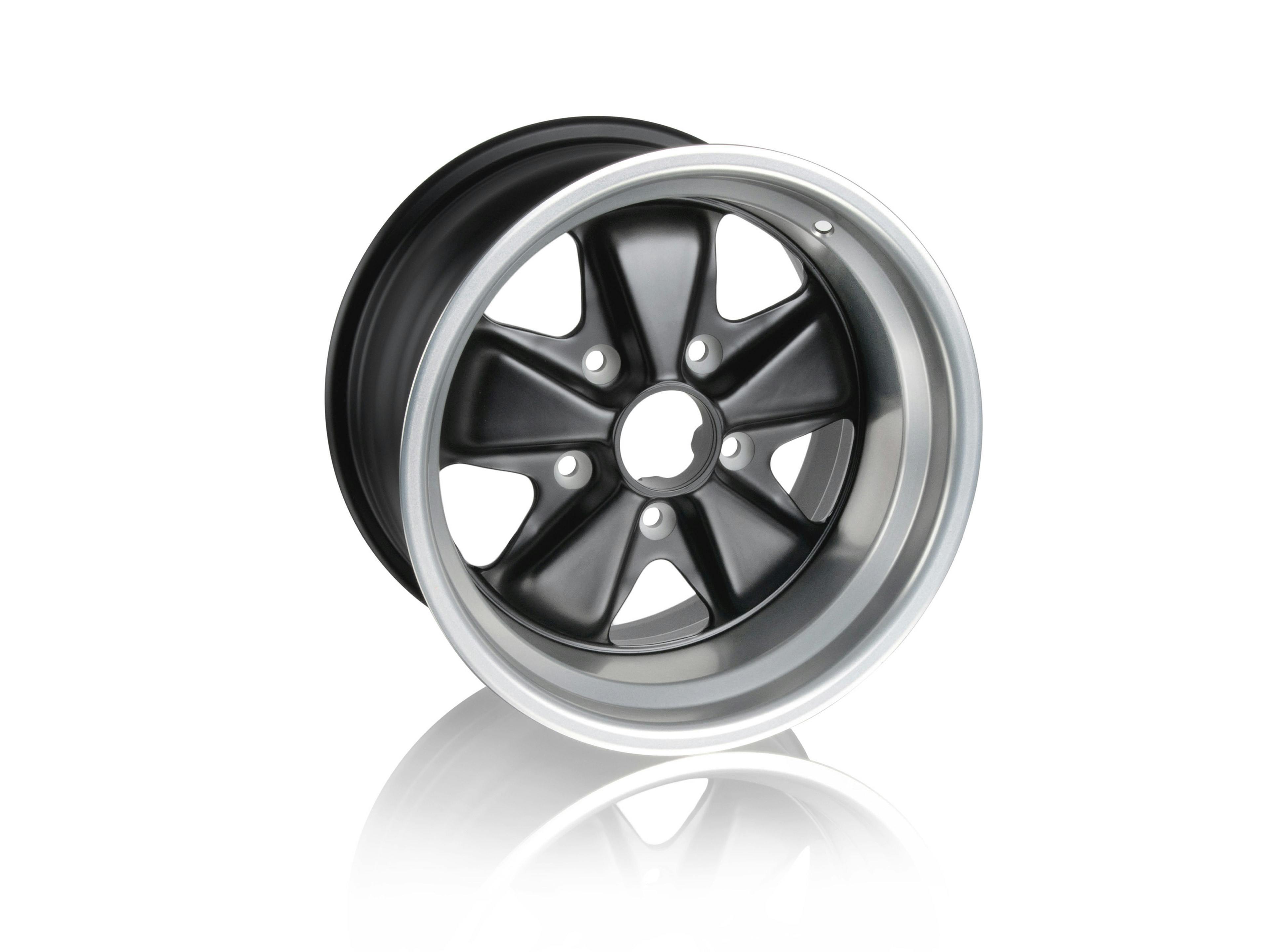 Product photo of the Fuchsfelge® photographed from the front.