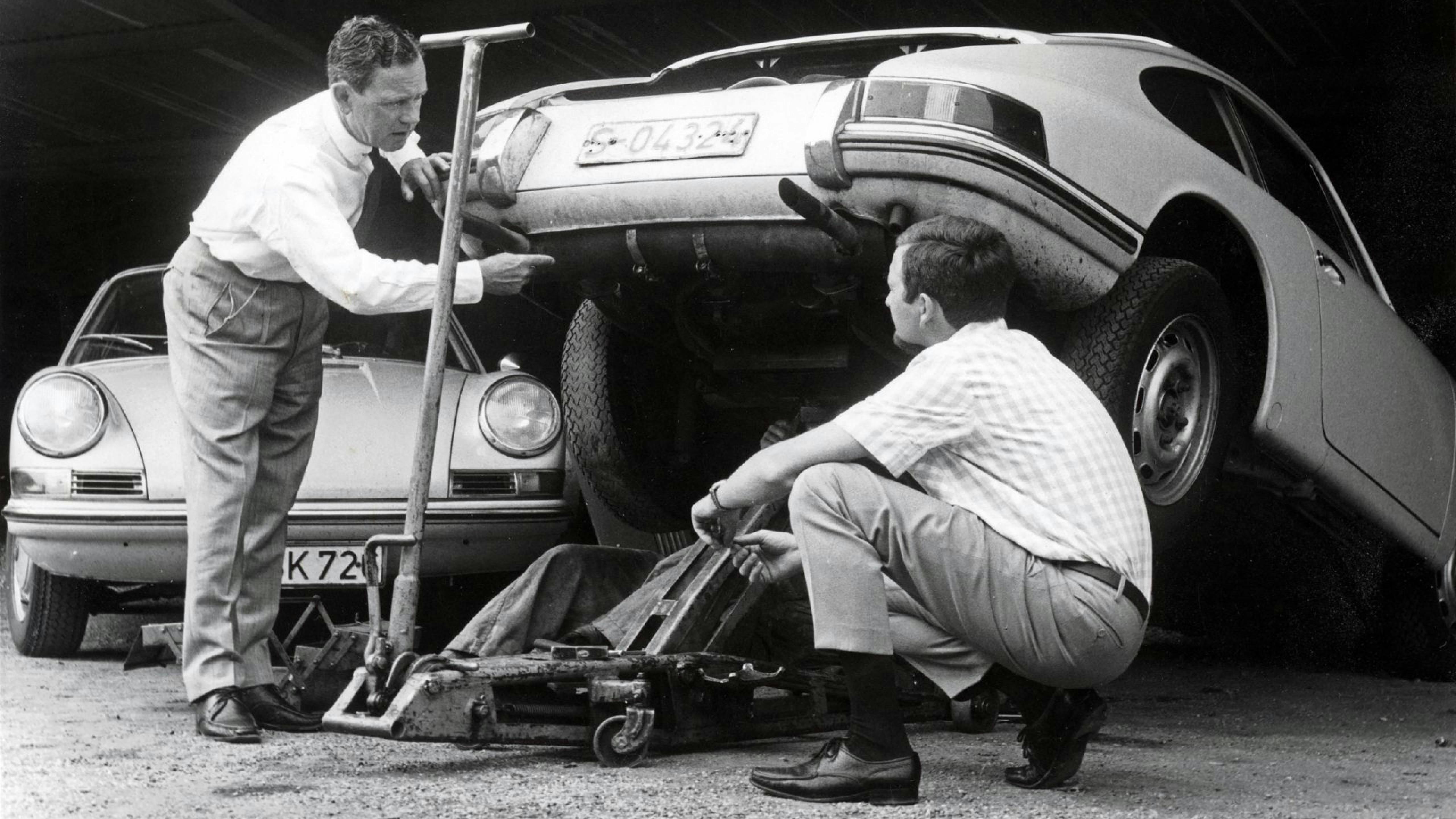 PLACEHOLDER FOR PORSCHE IMAGE ALT