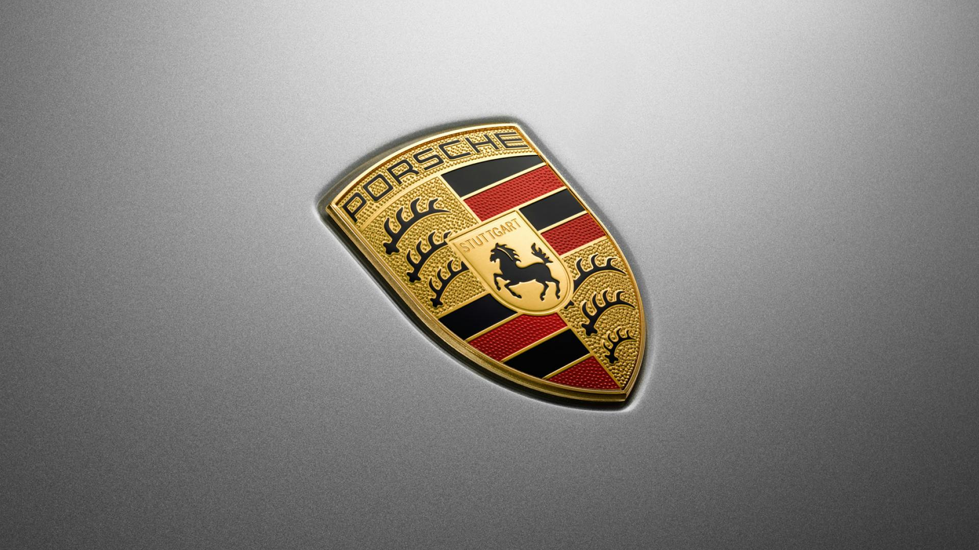 Porsche Crest