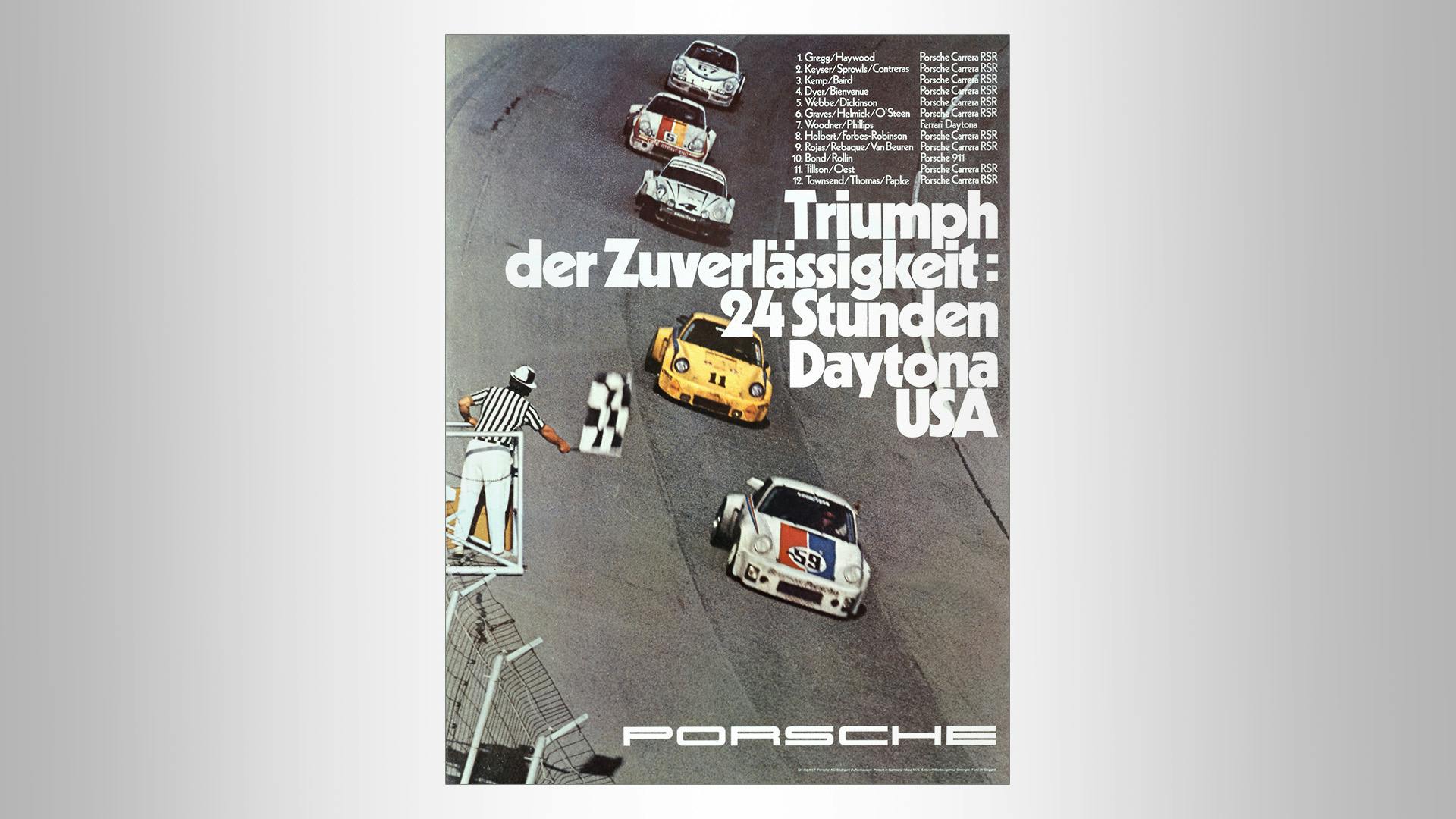Porsche victory poster with five Porsche Carrera RSR on the racetrack and the writing: Triumph der Zuverlässigkeit: 24 Stunden Daytona USA.