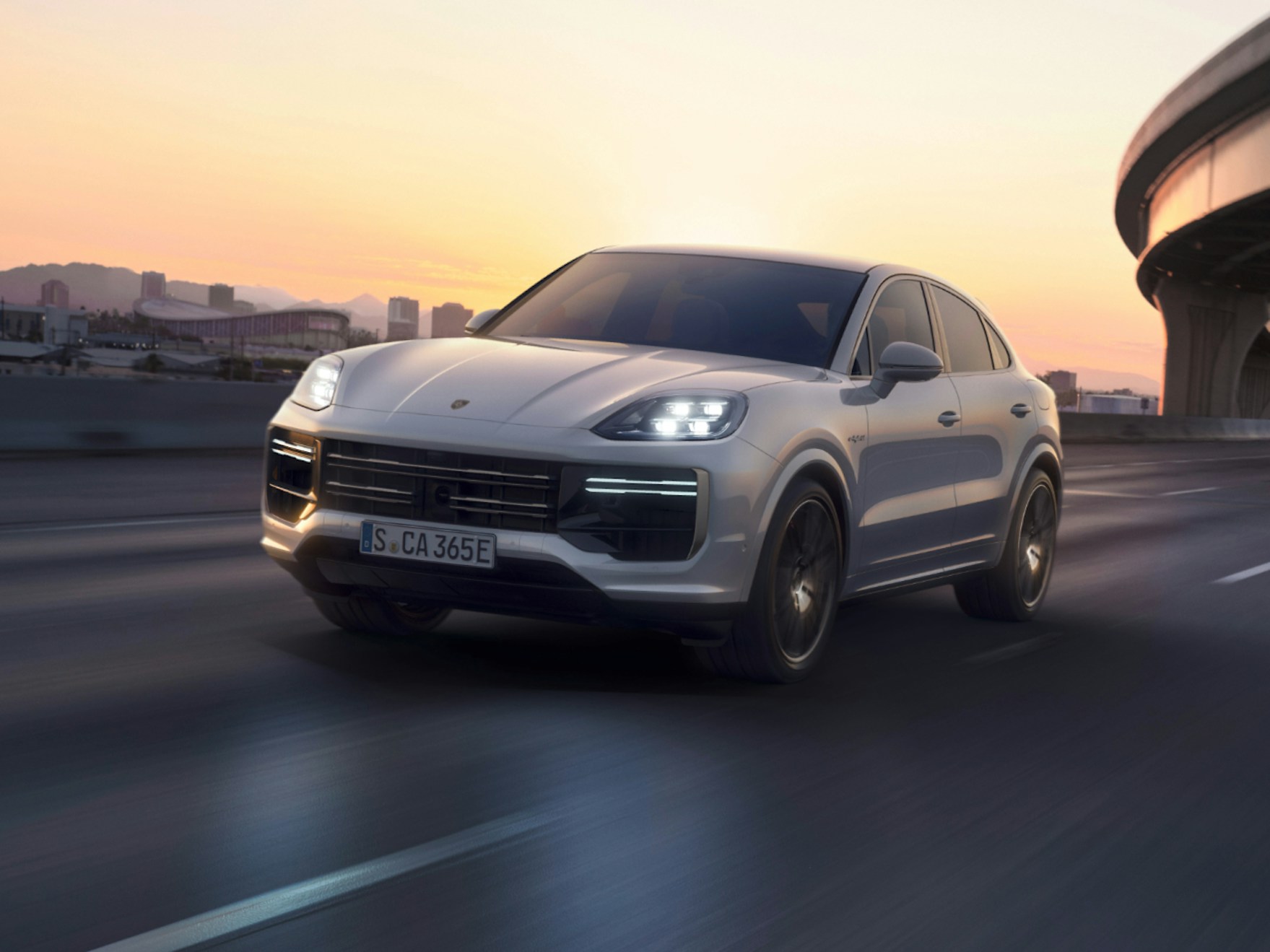 Porsche Cayenne Turbo E-Hybrid Coupé | ポルシェジャパン