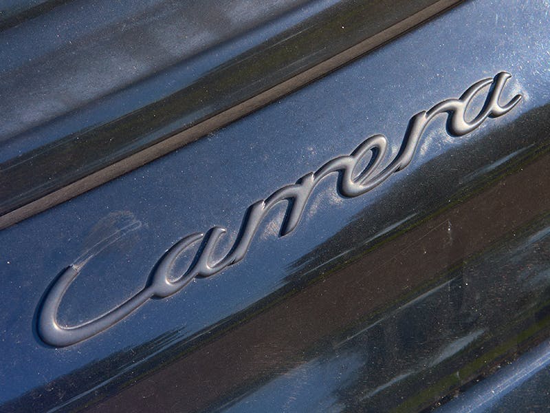 Carrera lettering