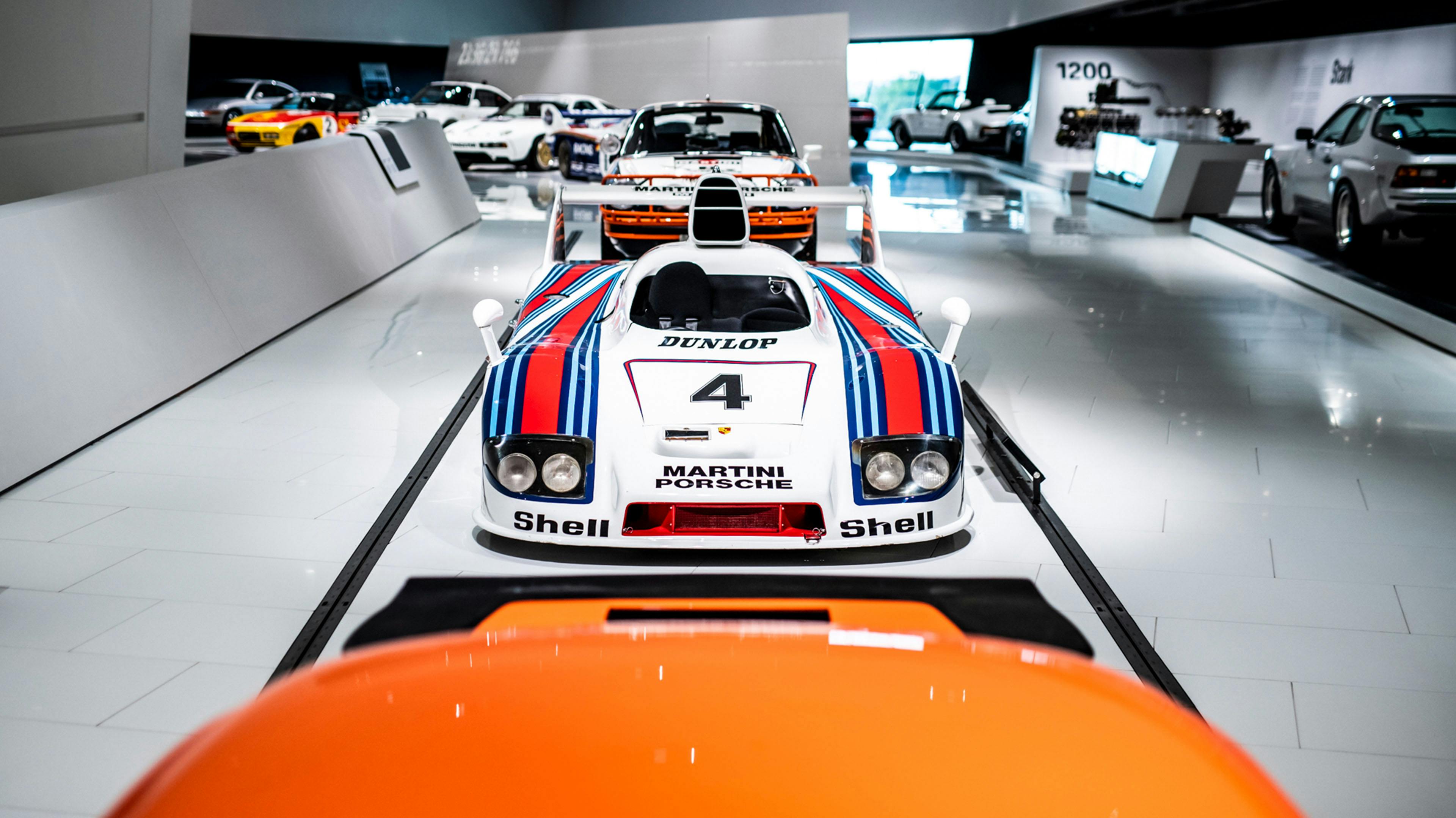 Fahrzeuge im Porsche Museum