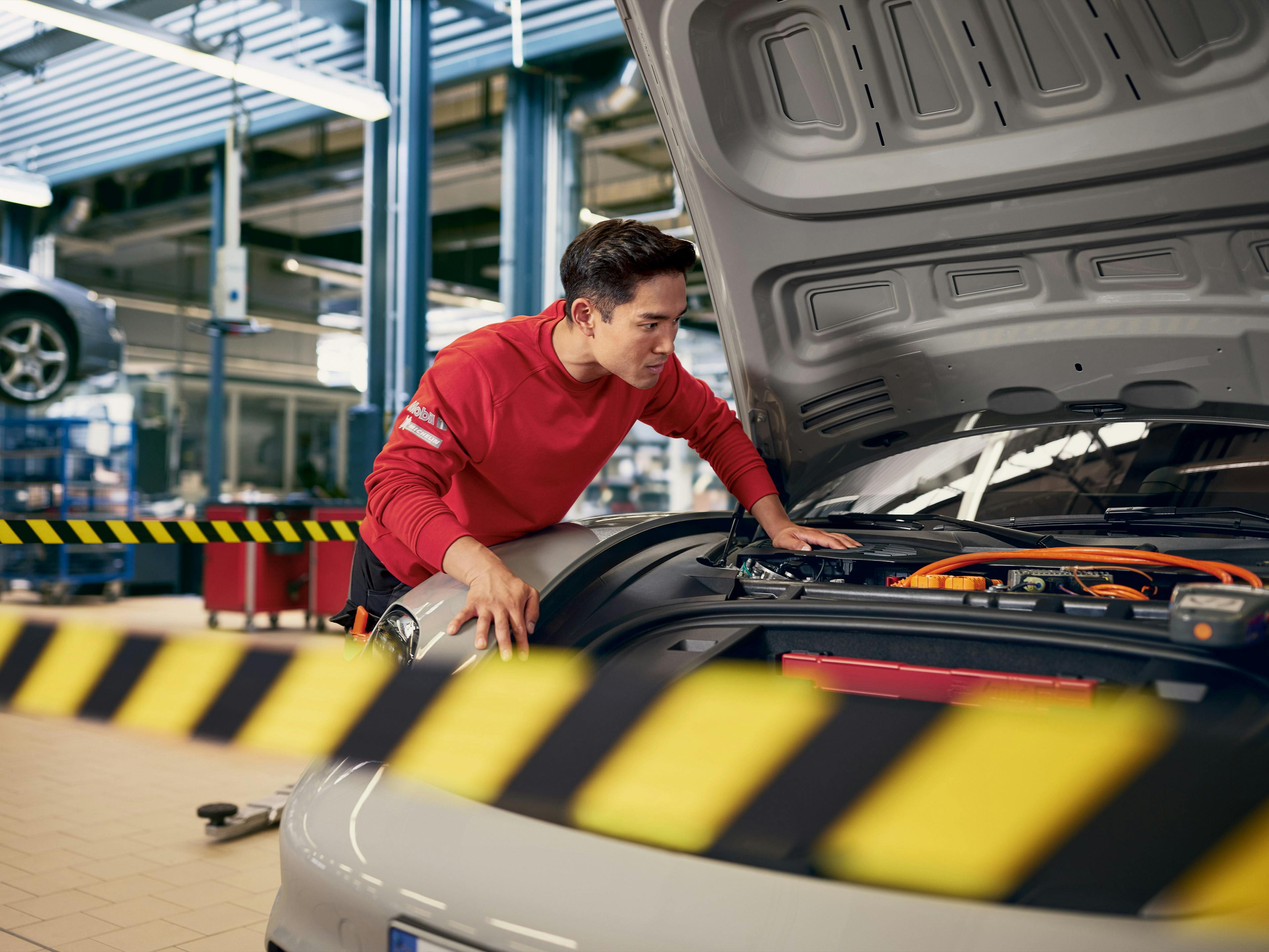 PLACEHOLDER FOR PORSCHE IMAGE ALT