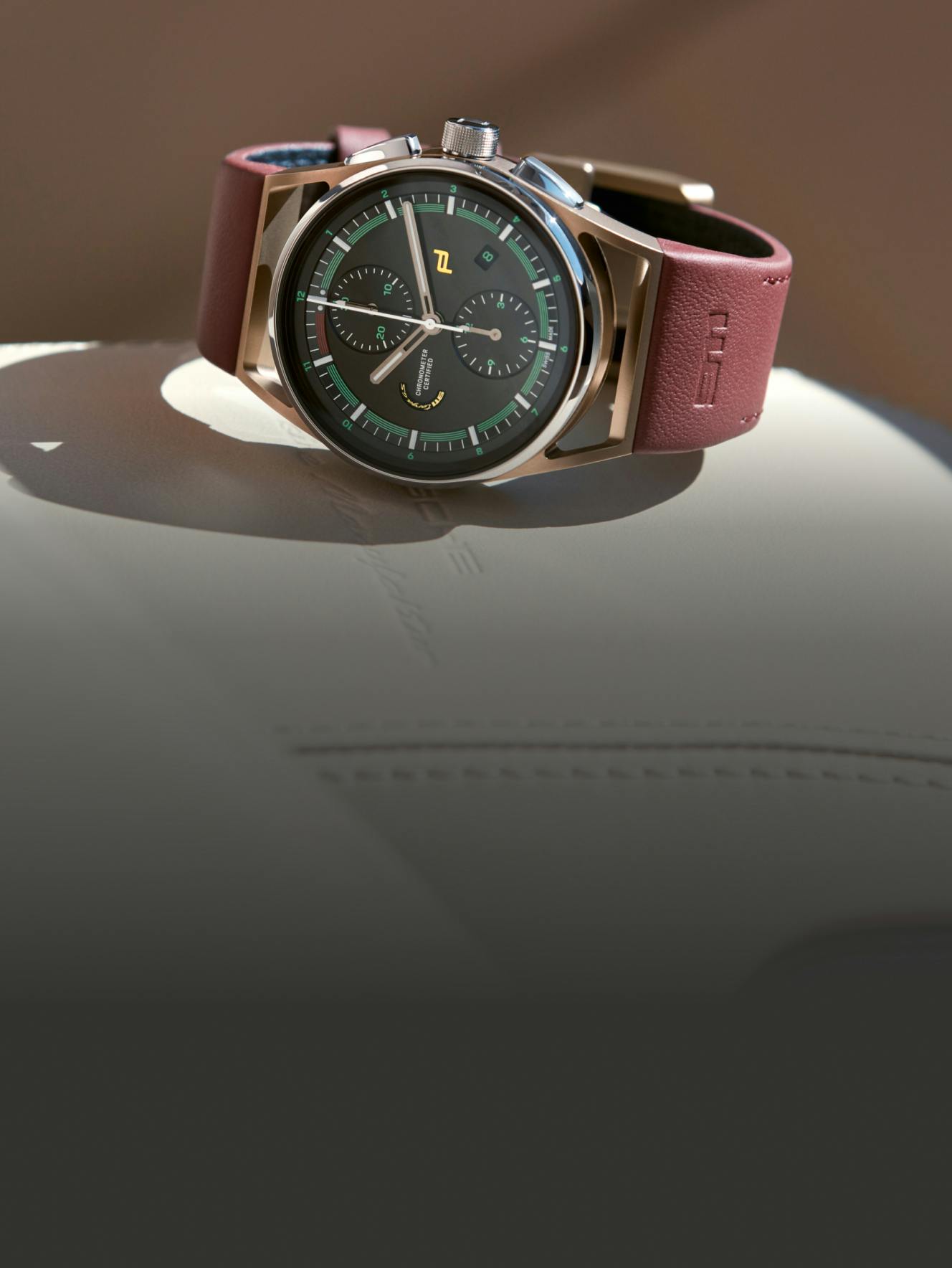 Detailed view of the Porsche Design Chronograph 911 Targa 4S Heritage Design Edition