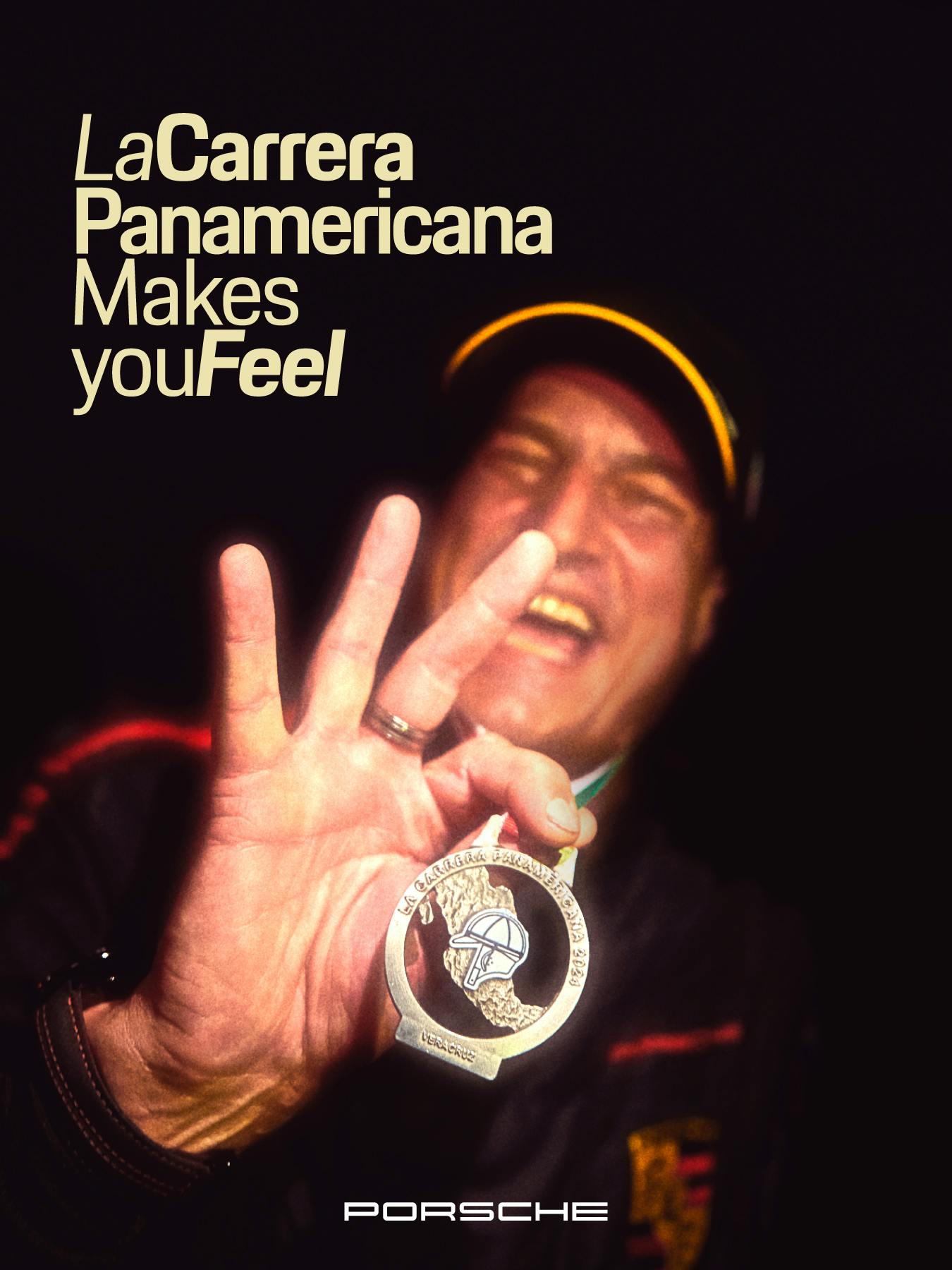 Imagen para La Carrera Panamericana: Un ganador de carrera sonriente muestra orgullosamente una medalla. Texto: "La Carrera Panamericana te hace sentir"