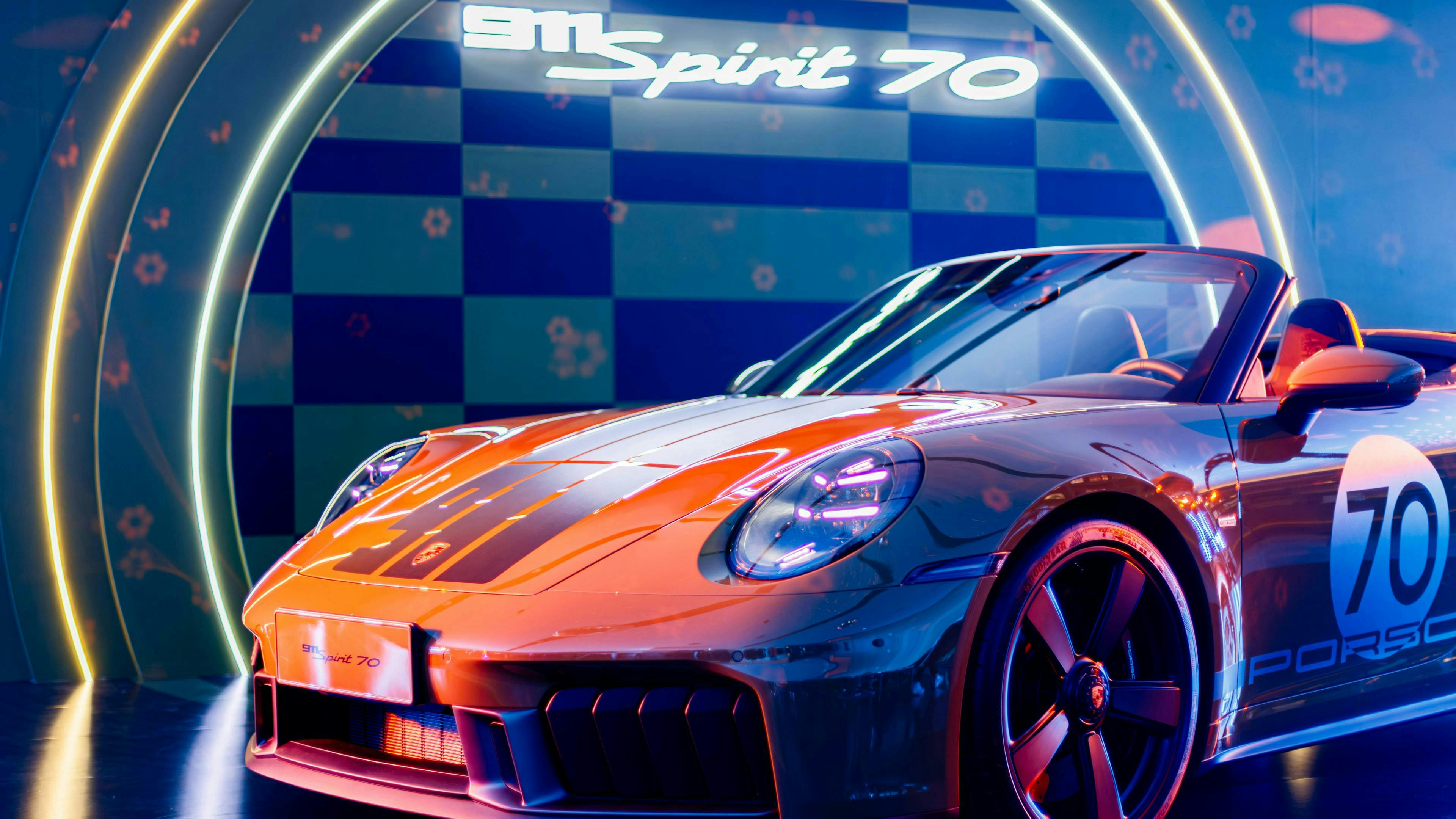 911 스피릿70