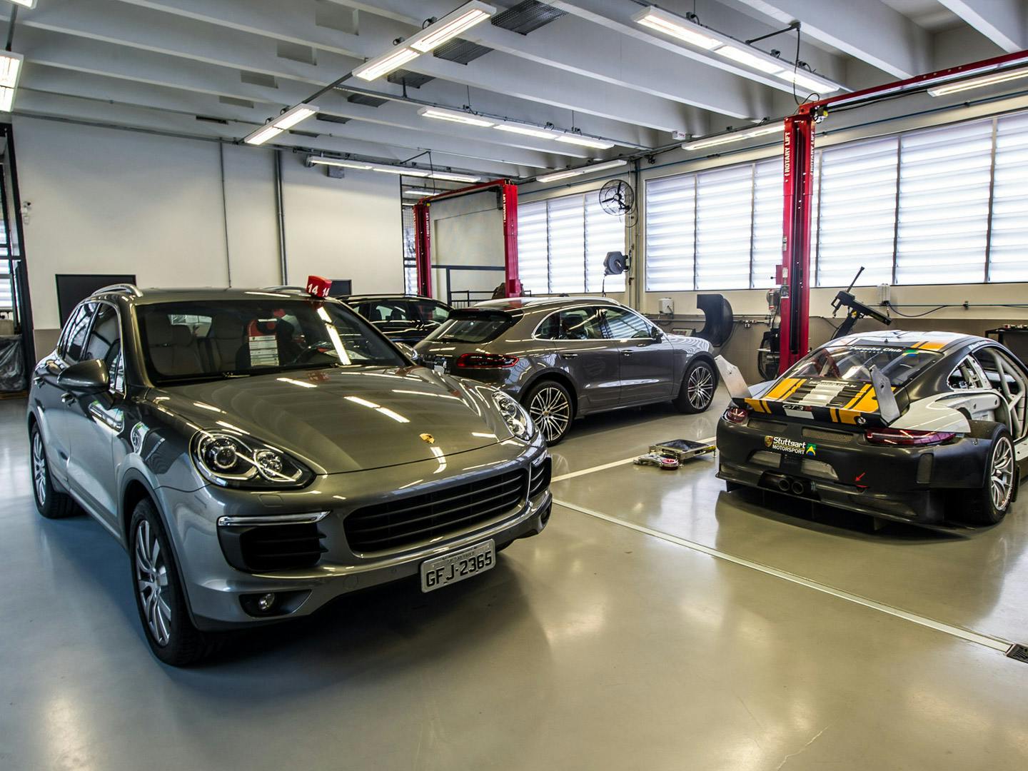 PLACEHOLDER FOR PORSCHE IMAGE ALT