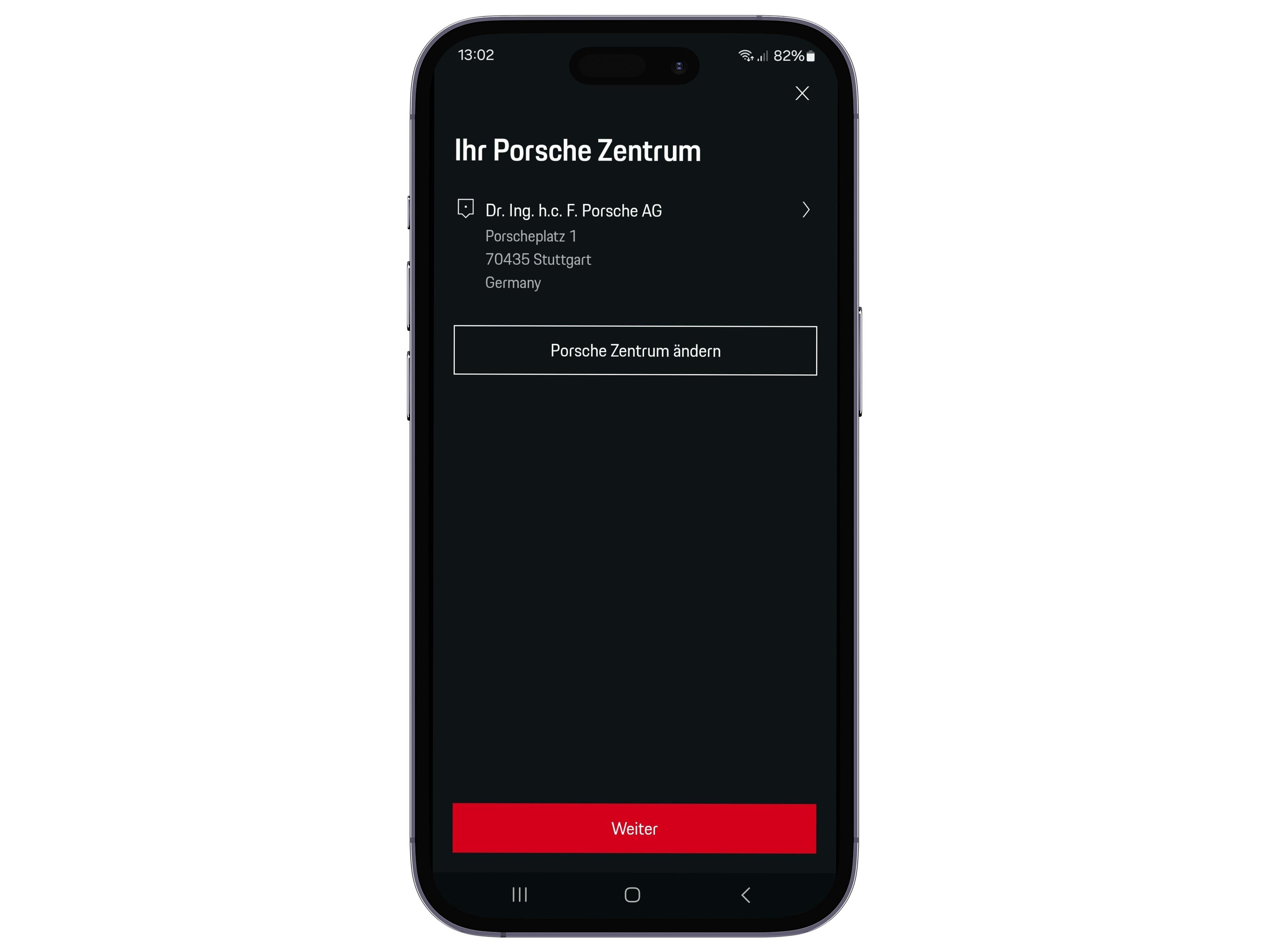 Les fonctions de l'application My Porsche sont présentées sur un écran de l'iPhone.