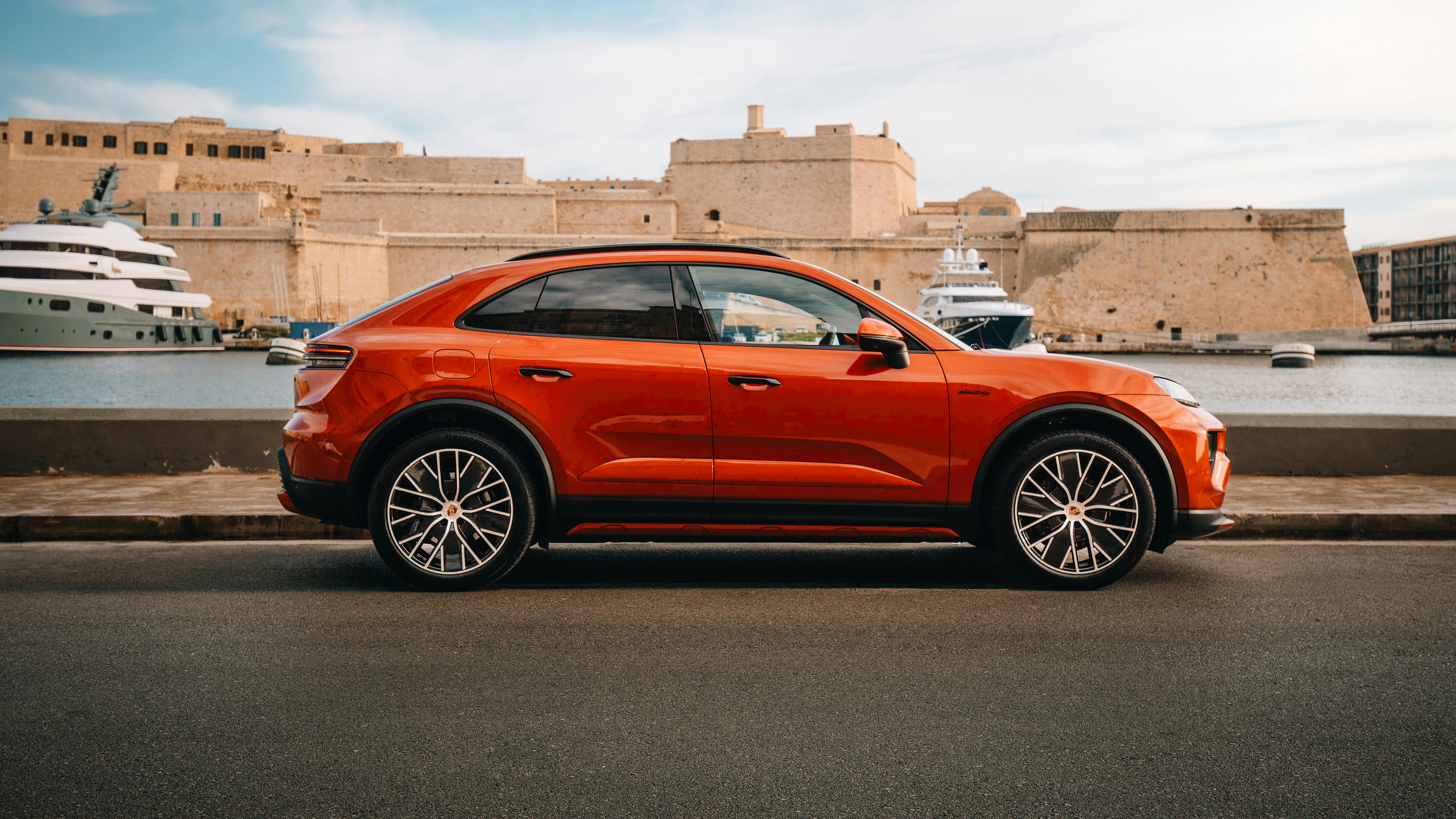 Porsche Centre Malta - Impressions