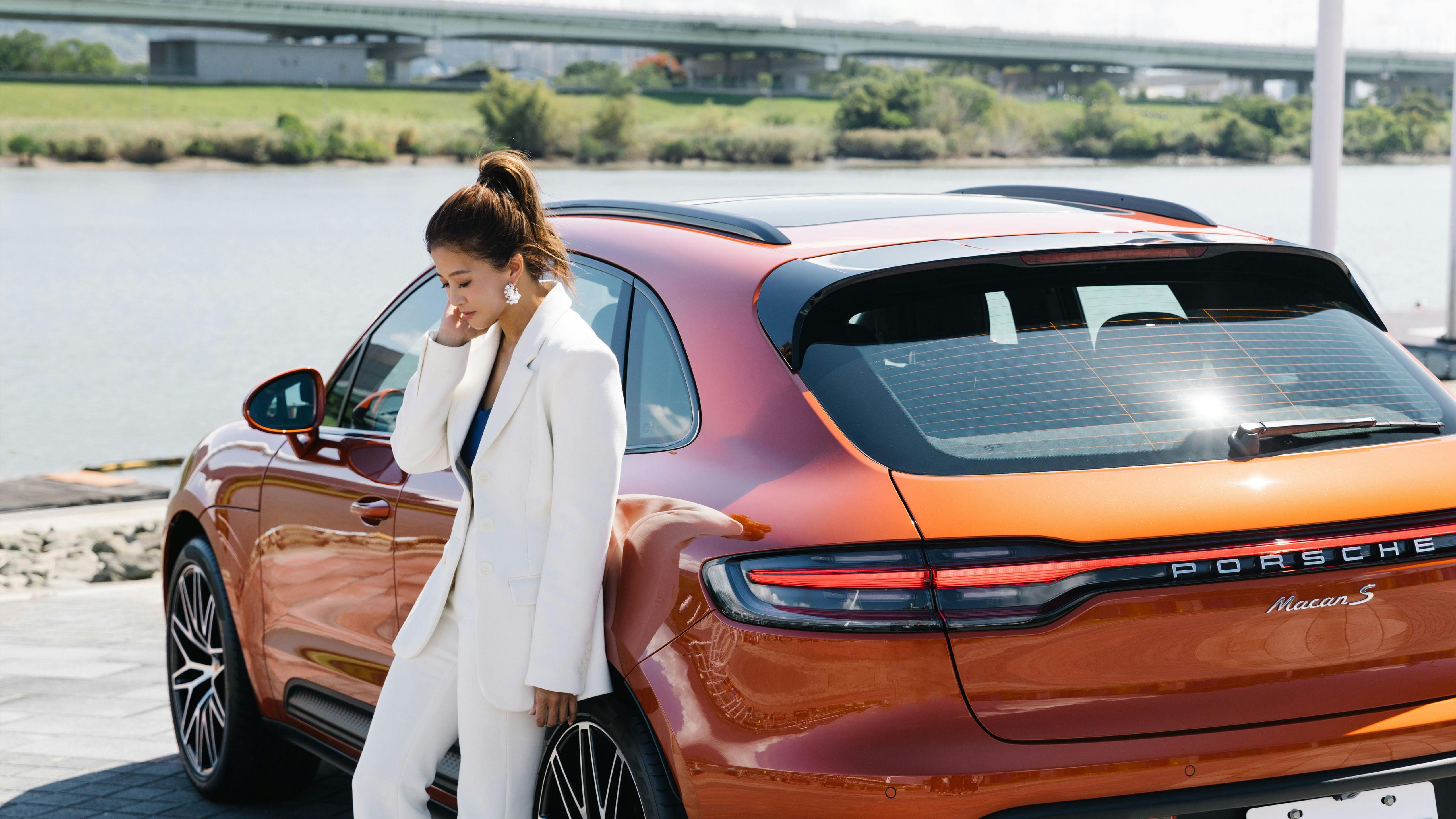 PLACEHOLDER FOR PORSCHE IMAGE ALT