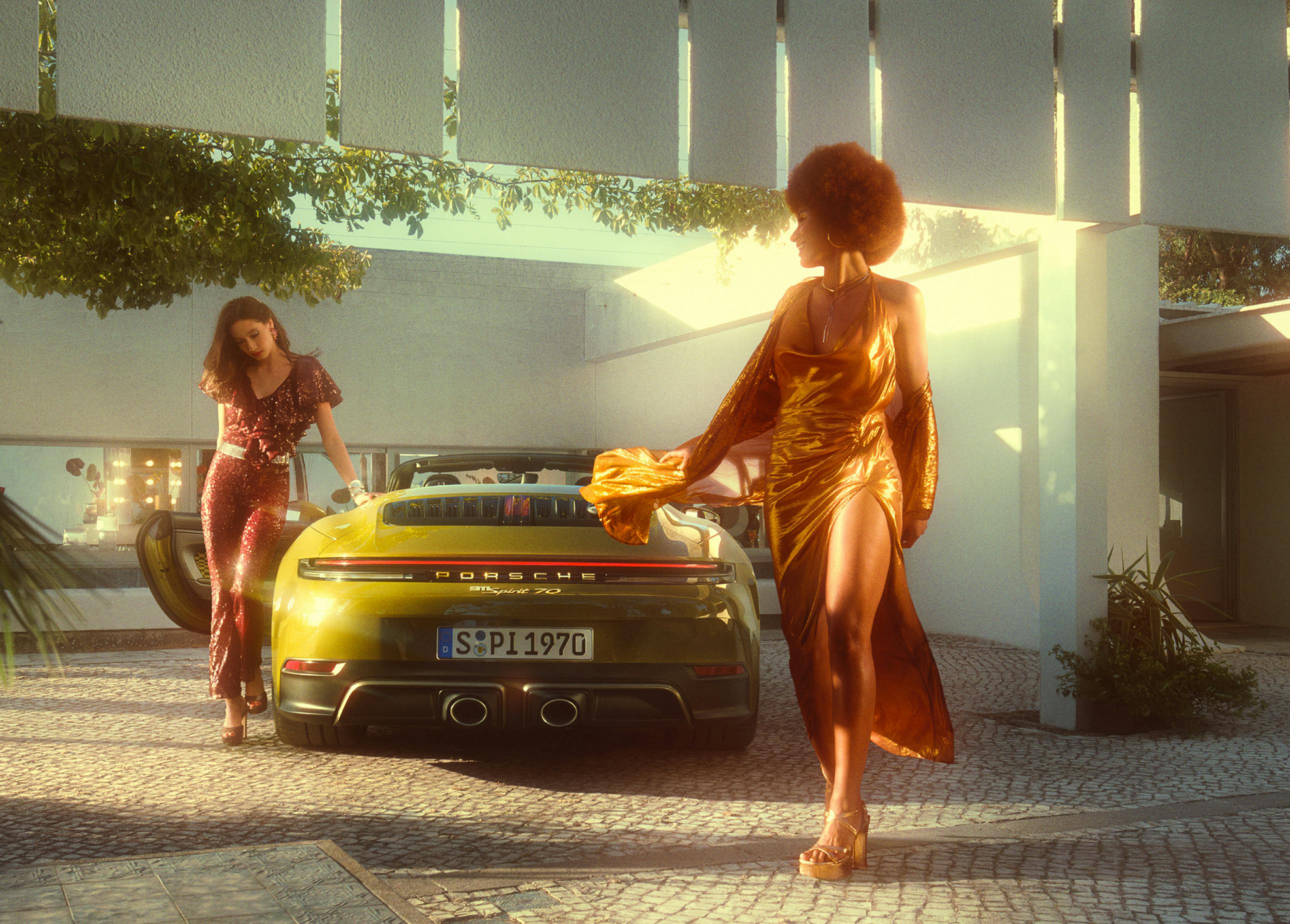 doorzo公式アカウント011/43 ポルシェ 911 Spirit70 Porsche 911 Spirit 70 | ポルシェジャパン