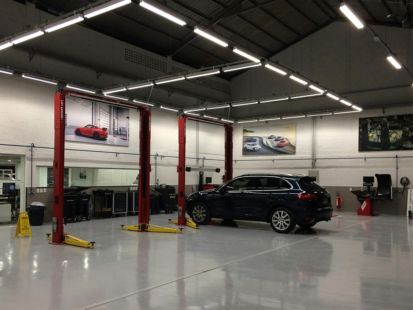 PLACEHOLDER FOR PORSCHE IMAGE ALT