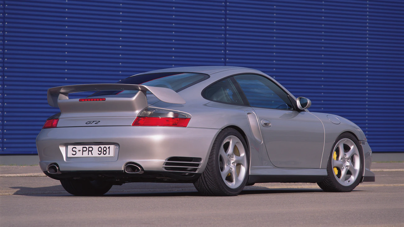 Model Overview 996 | Porsche Classic | Porsche International