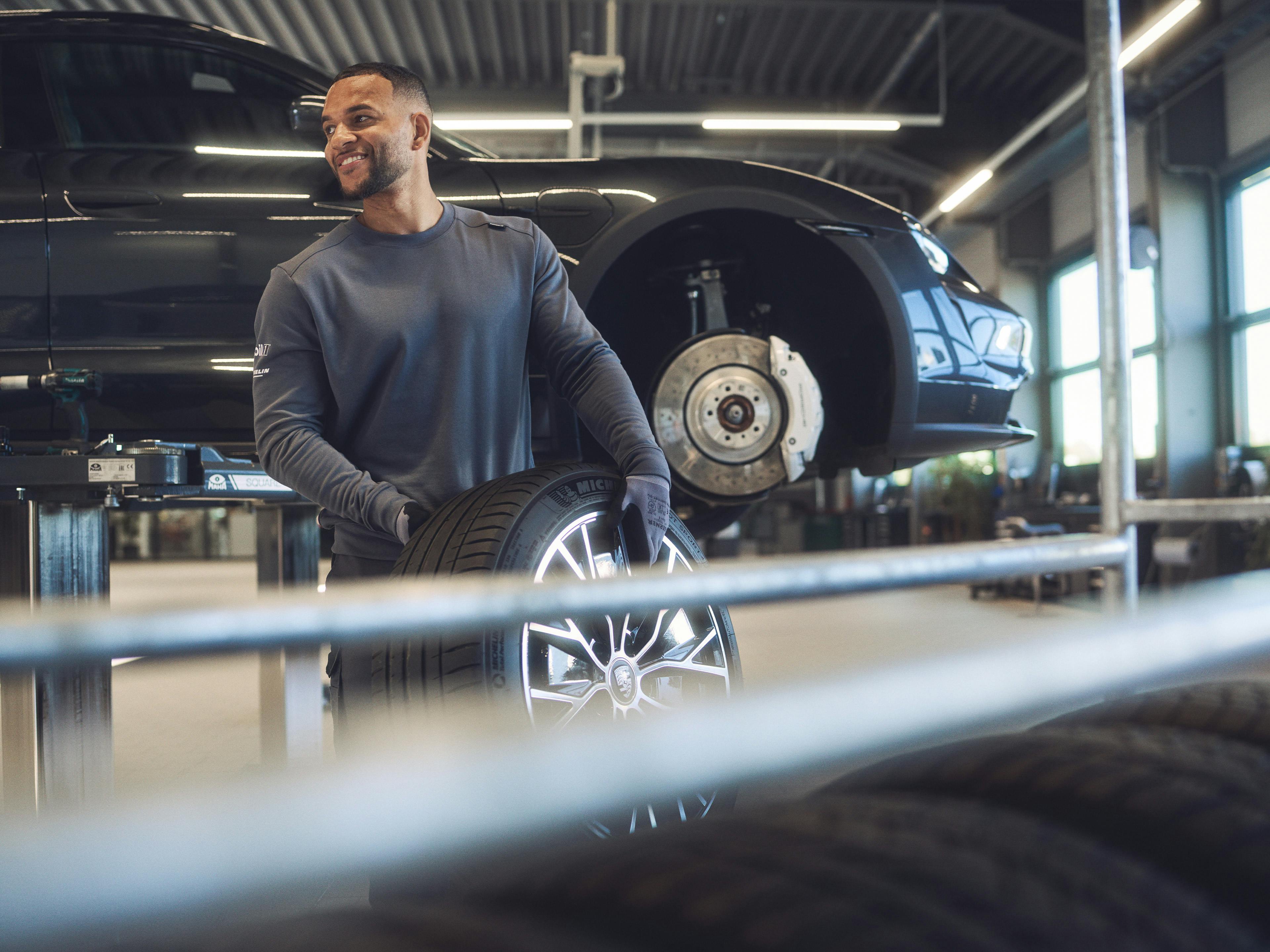 PLACEHOLDER FOR PORSCHE IMAGE ALT