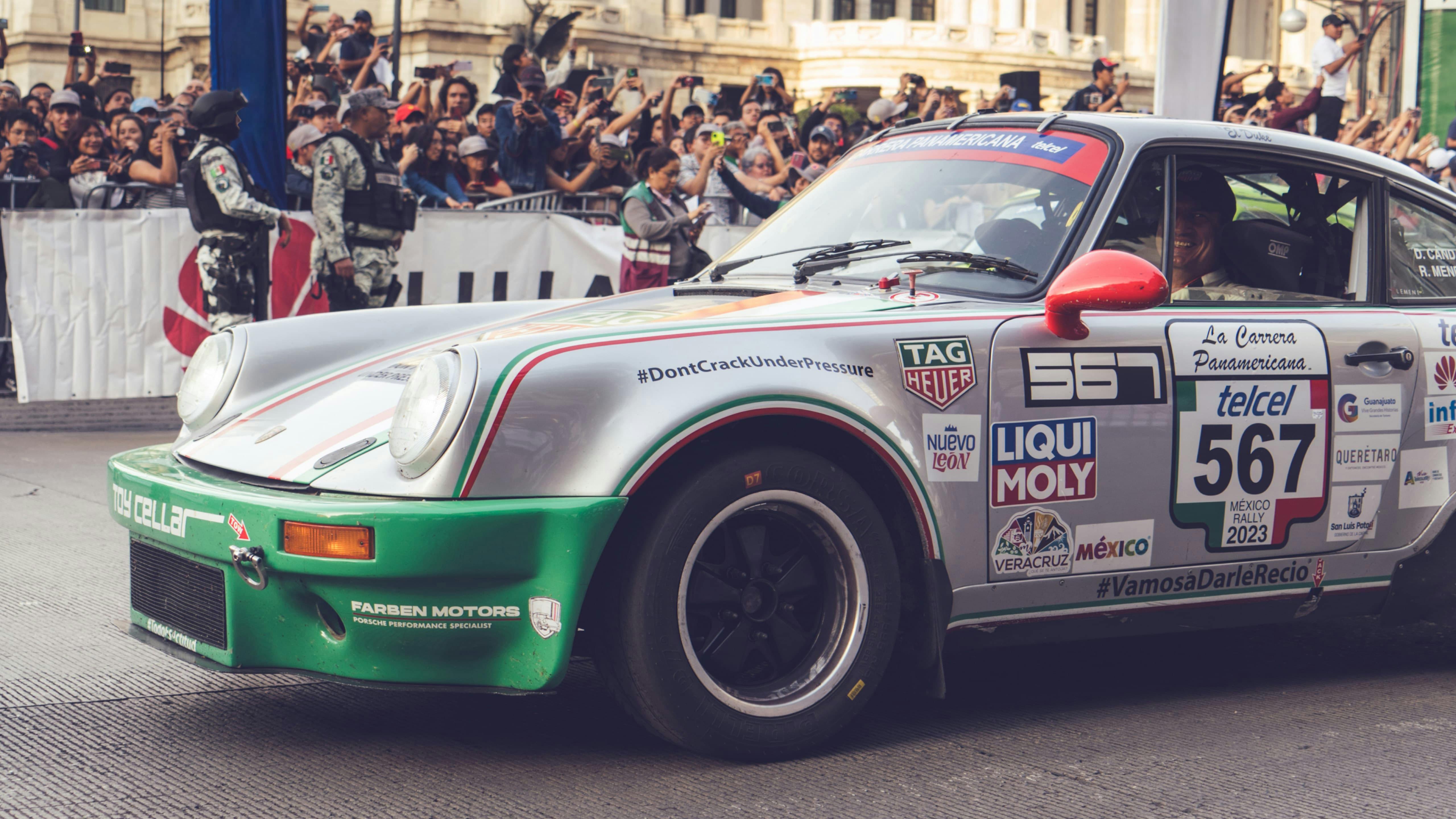 Stage 2 - With an ovation that roars louder than its engine, CDMX embraces the great Diego Cándano.