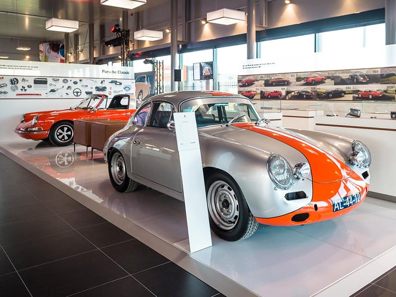 Porsche Centrum