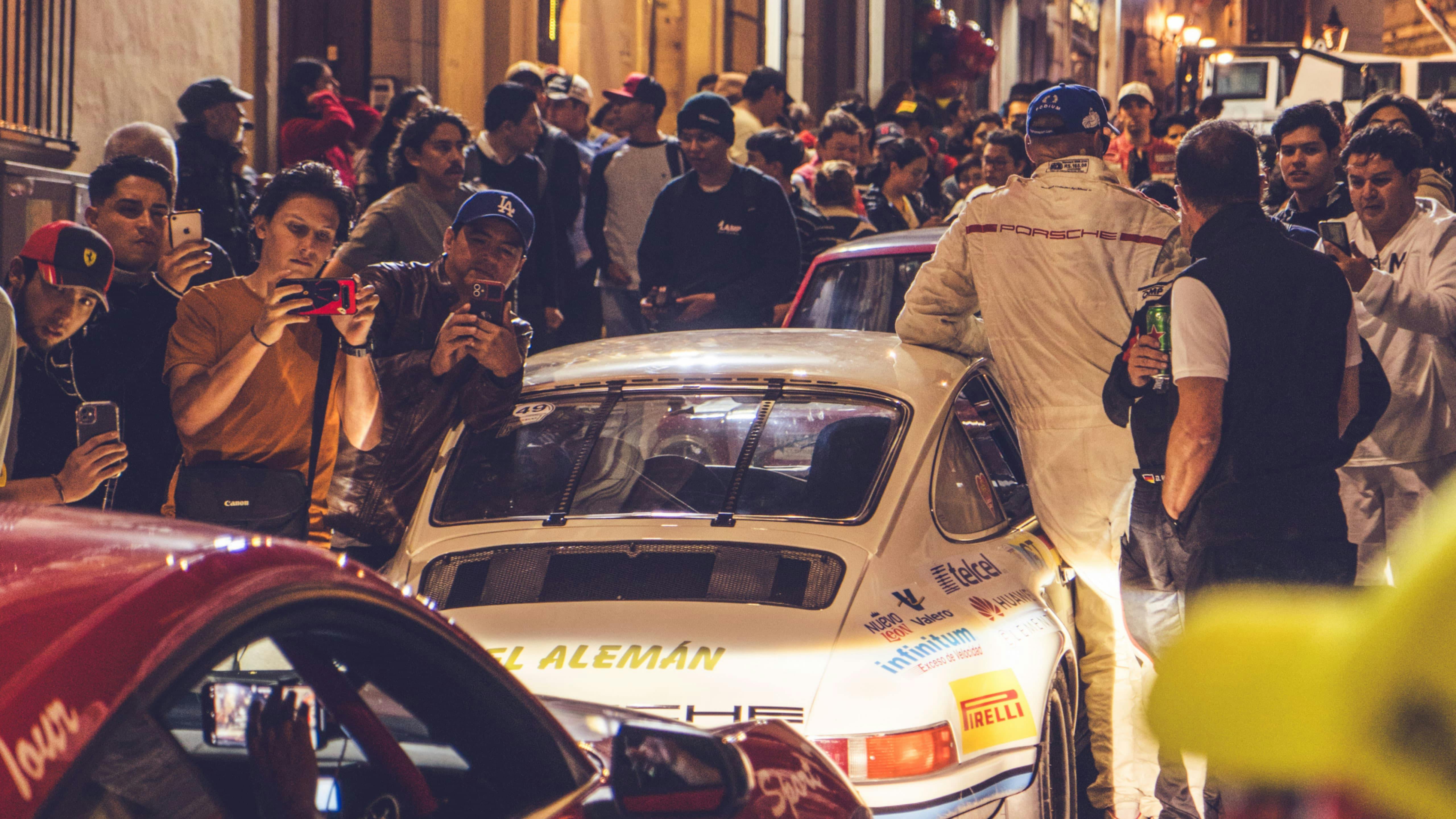 In the historic city of Guanajuato, a crowd welcomed our arrival to feel closer to our cars.