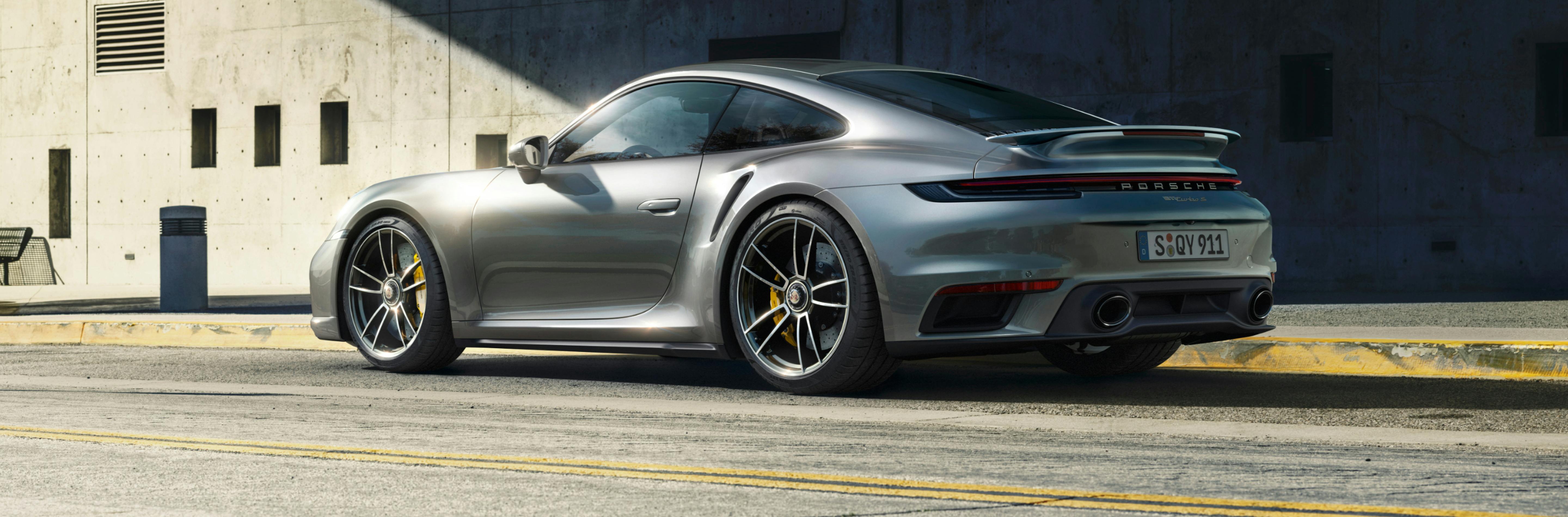 ポルシェ　911 turbo 新化続ける新生ターボS - 2026年型ポルシェ911ターボ