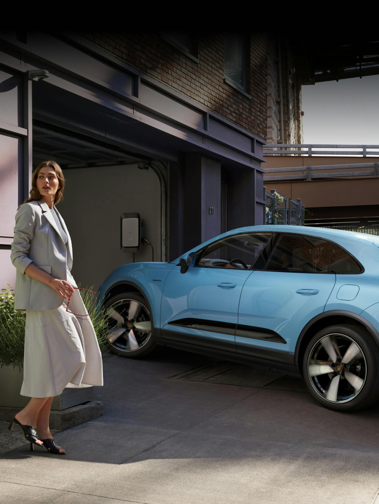 Análisis del Porsche Macan Eléctrico 2026: El SUV que redefine el rendimiento y la tecnología eléctrica - miniatura 6