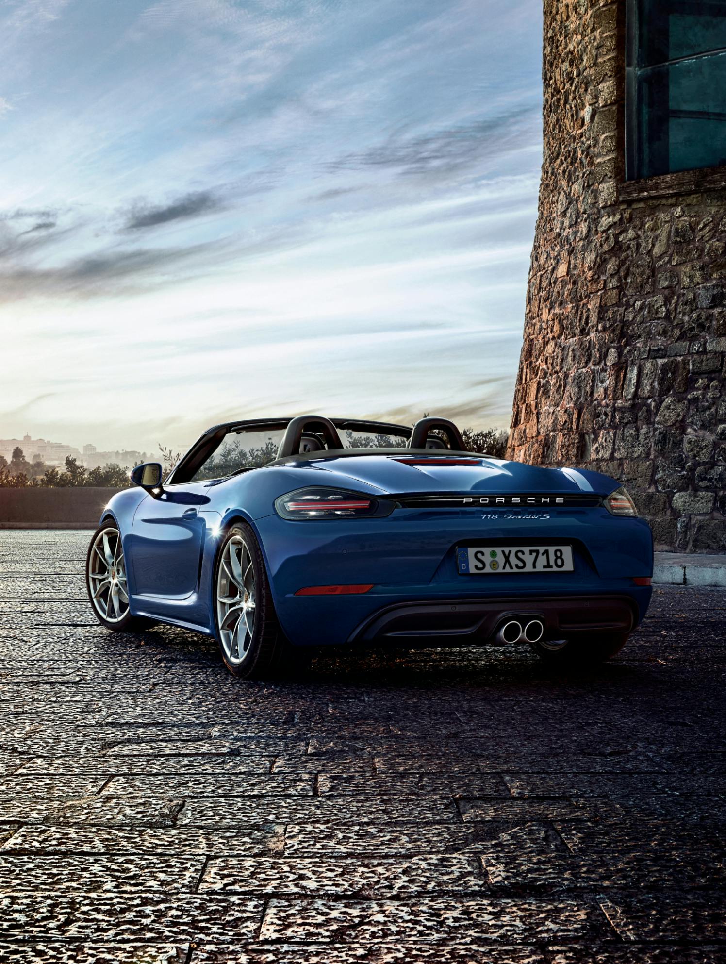 CARSON ポルシェ　Boxter 2021 Porsche 718 Boxster Review, Pricing, and Specs