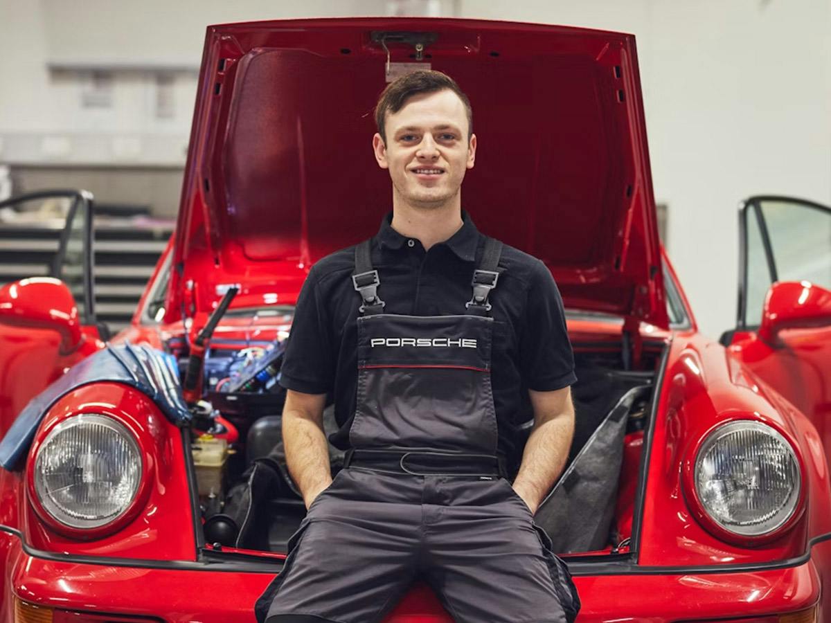 PLACEHOLDER FOR PORSCHE IMAGE ALT