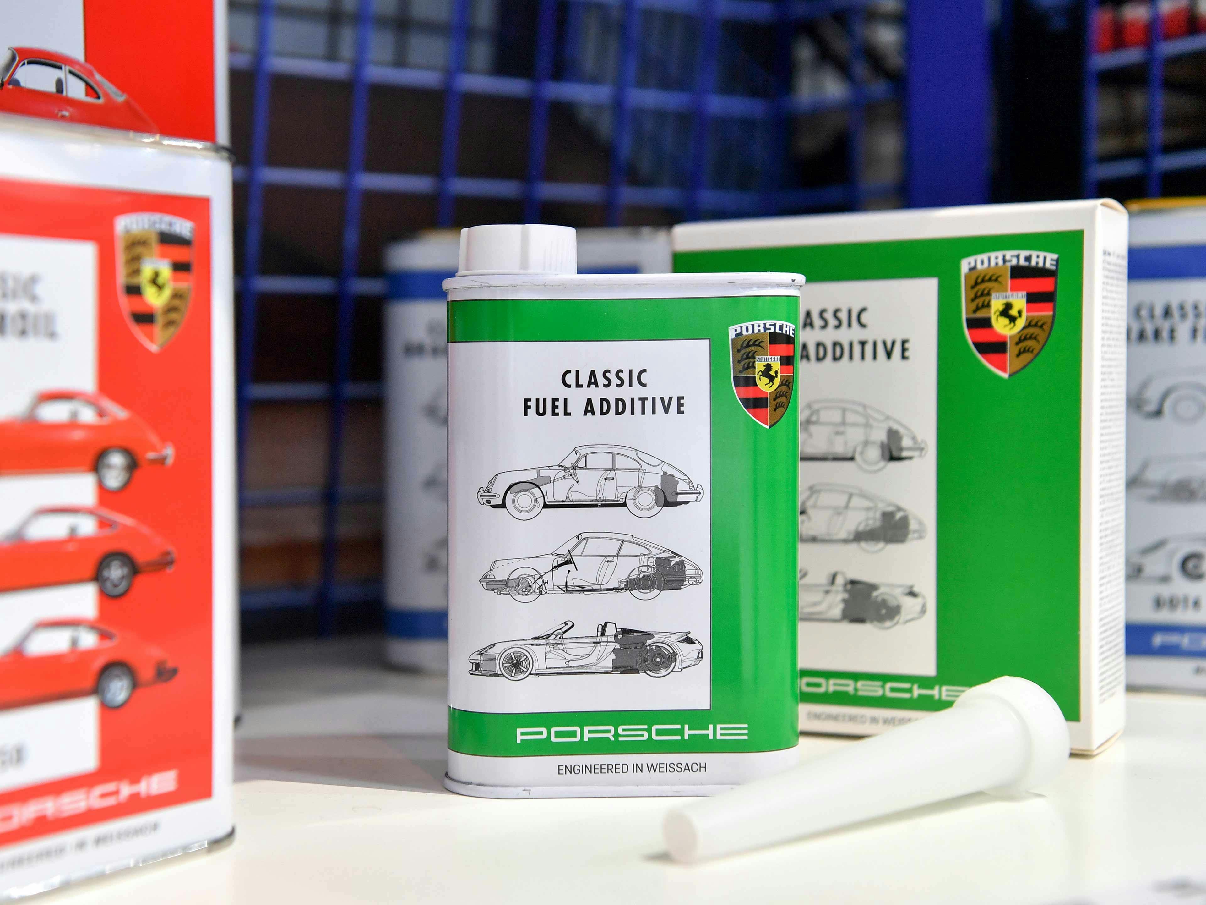Photo of multiple Porsche Classic Fluids.