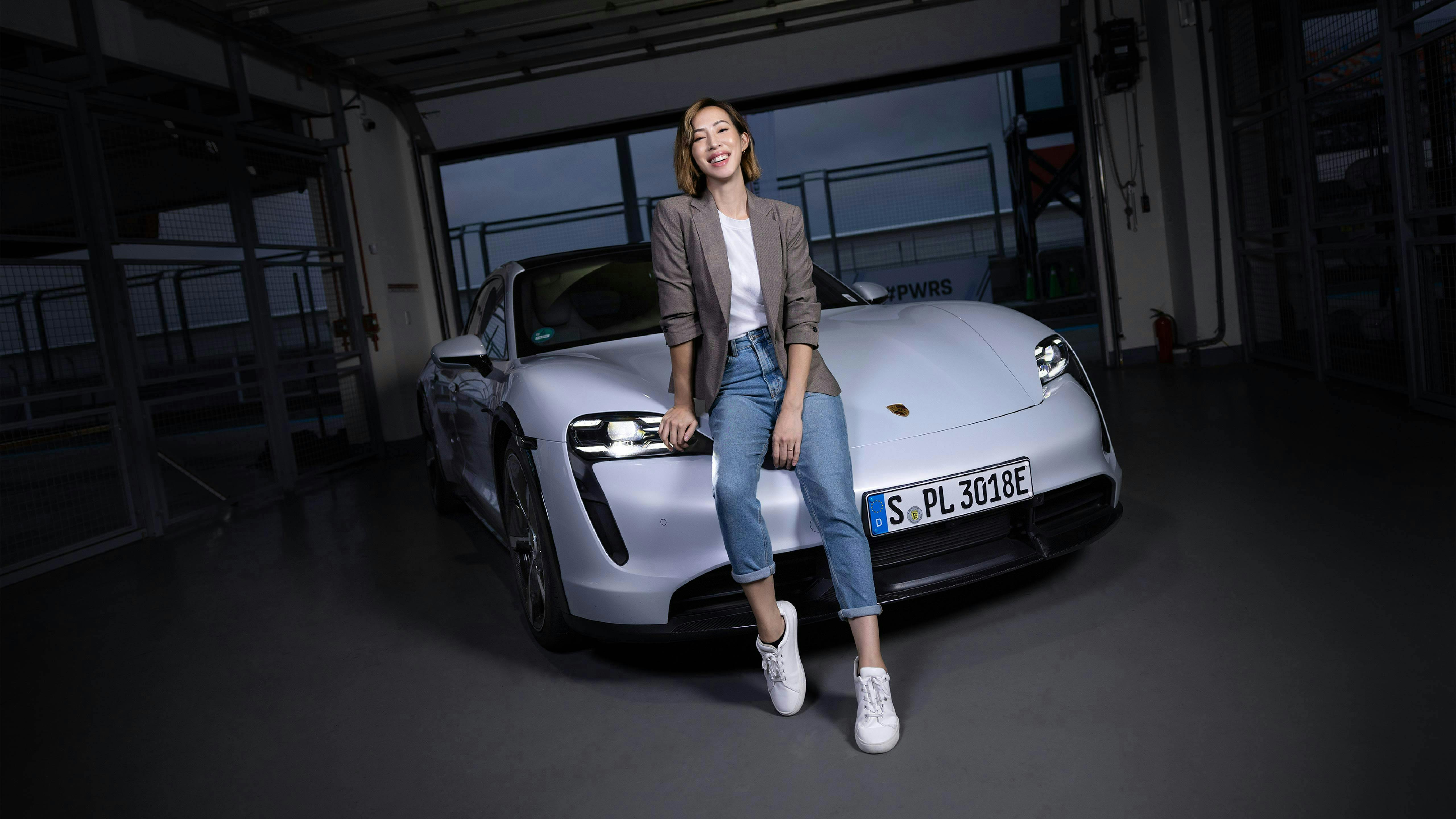 PLACEHOLDER FOR PORSCHE IMAGE ALT