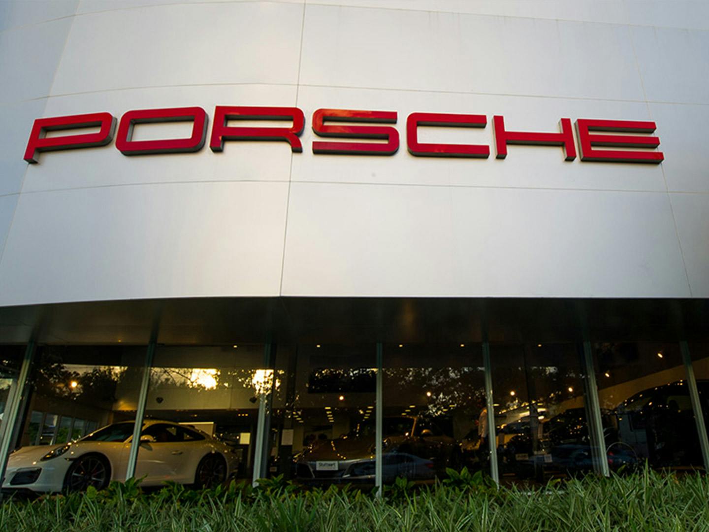 PLACEHOLDER FOR PORSCHE IMAGE ALT