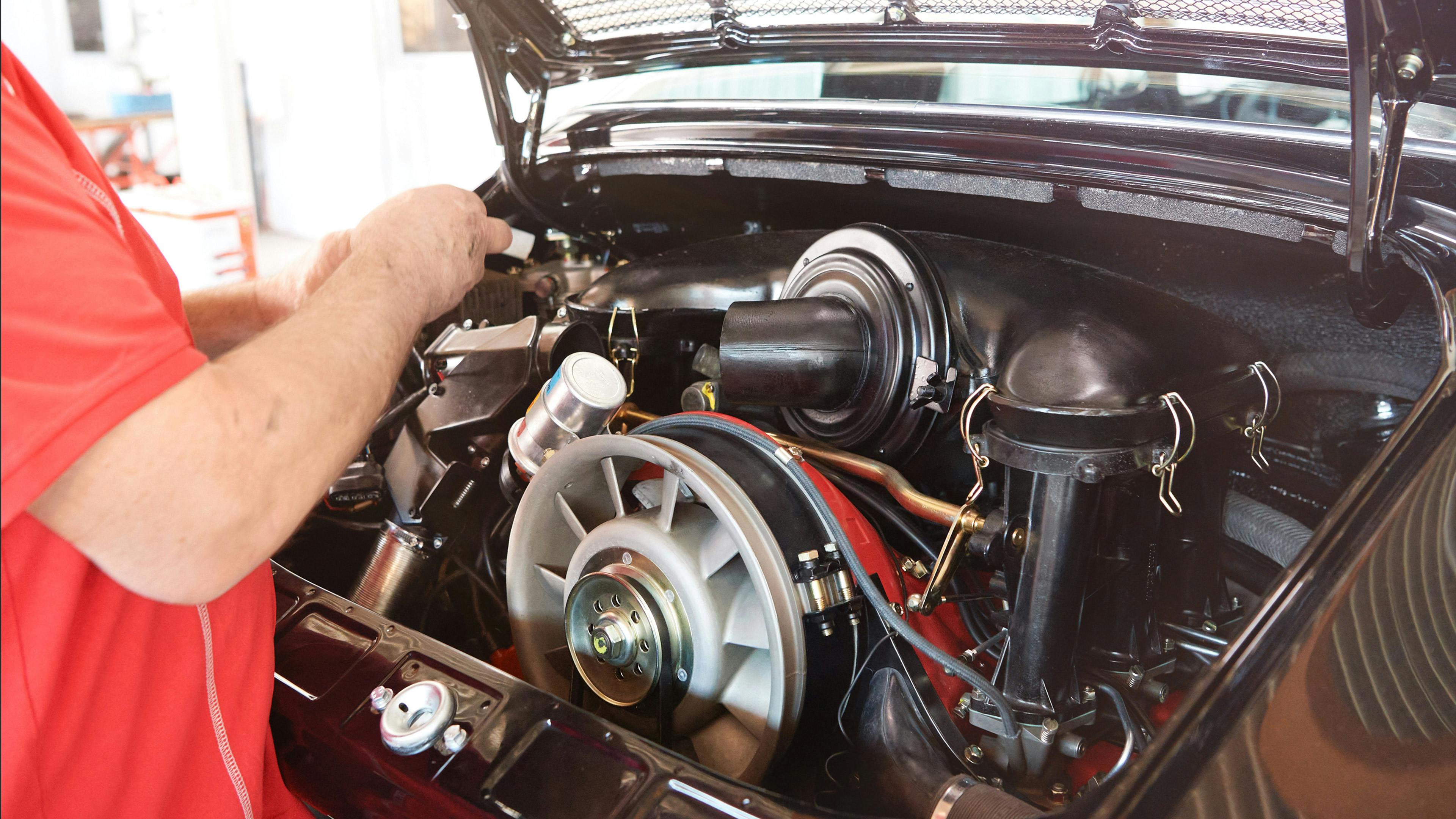 911 S 2.4 Targa, restoration, Porsche AG