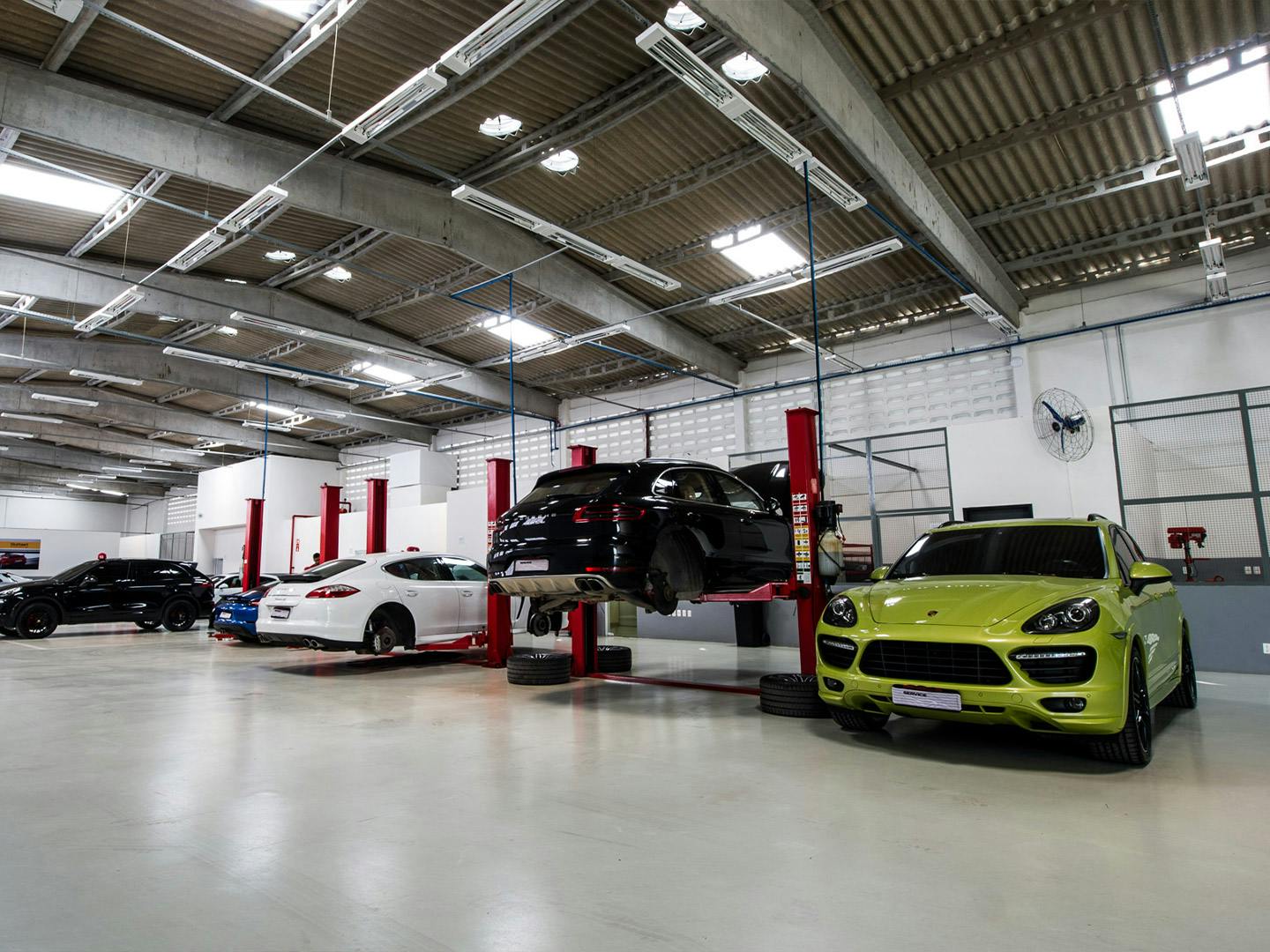 PLACEHOLDER FOR PORSCHE IMAGE ALT