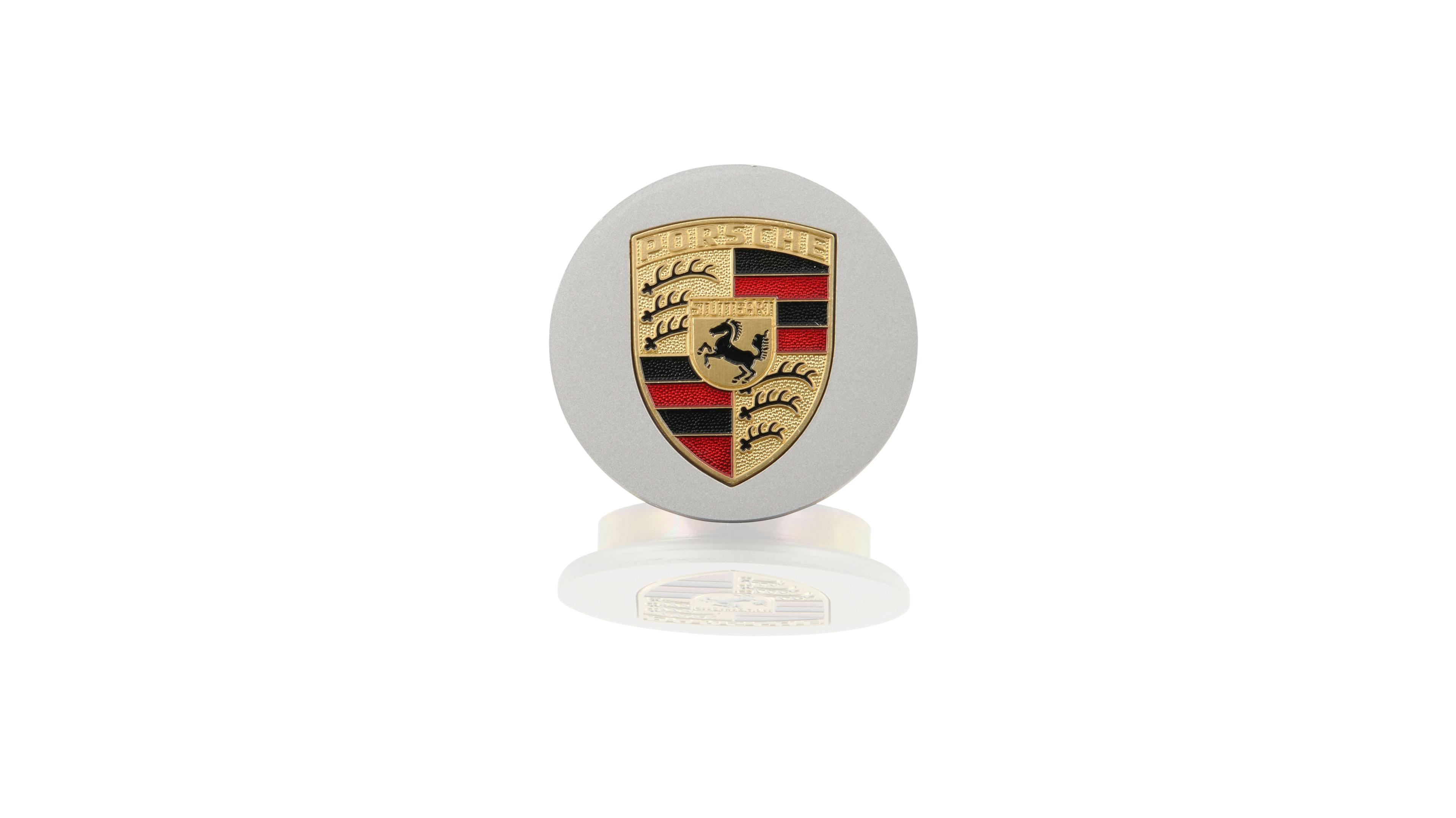 Image of decorative wheel cover with full-colour Porsche Crest, Silver