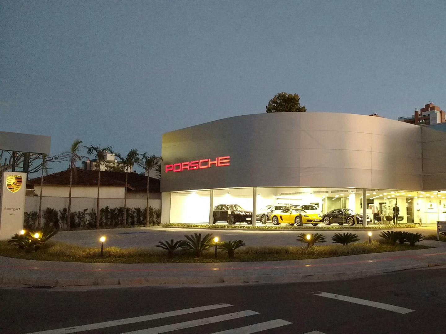 PLACEHOLDER FOR PORSCHE IMAGE ALT